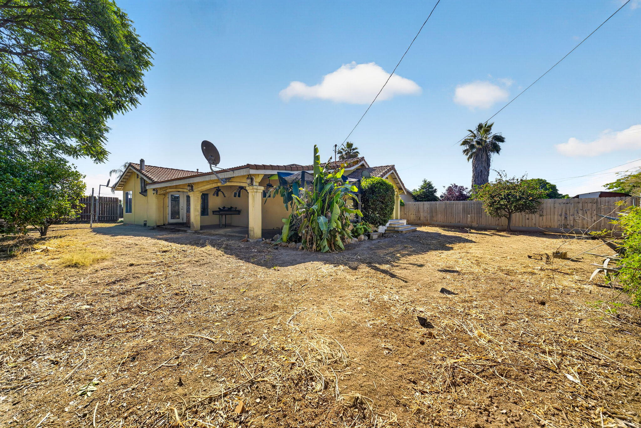 30619 Kame Dr, Goshen, CA 93227