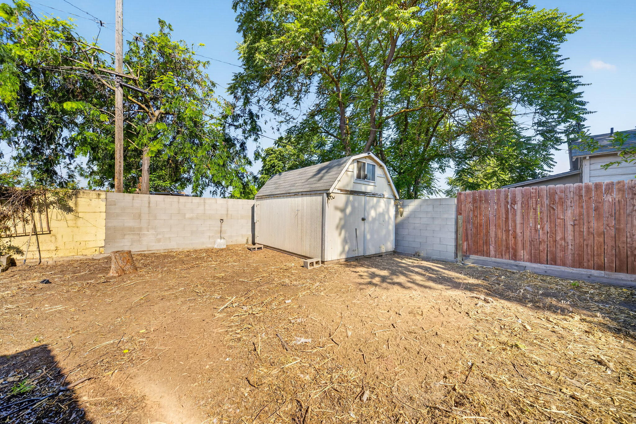 30619 Kame Dr, Goshen, CA 93227