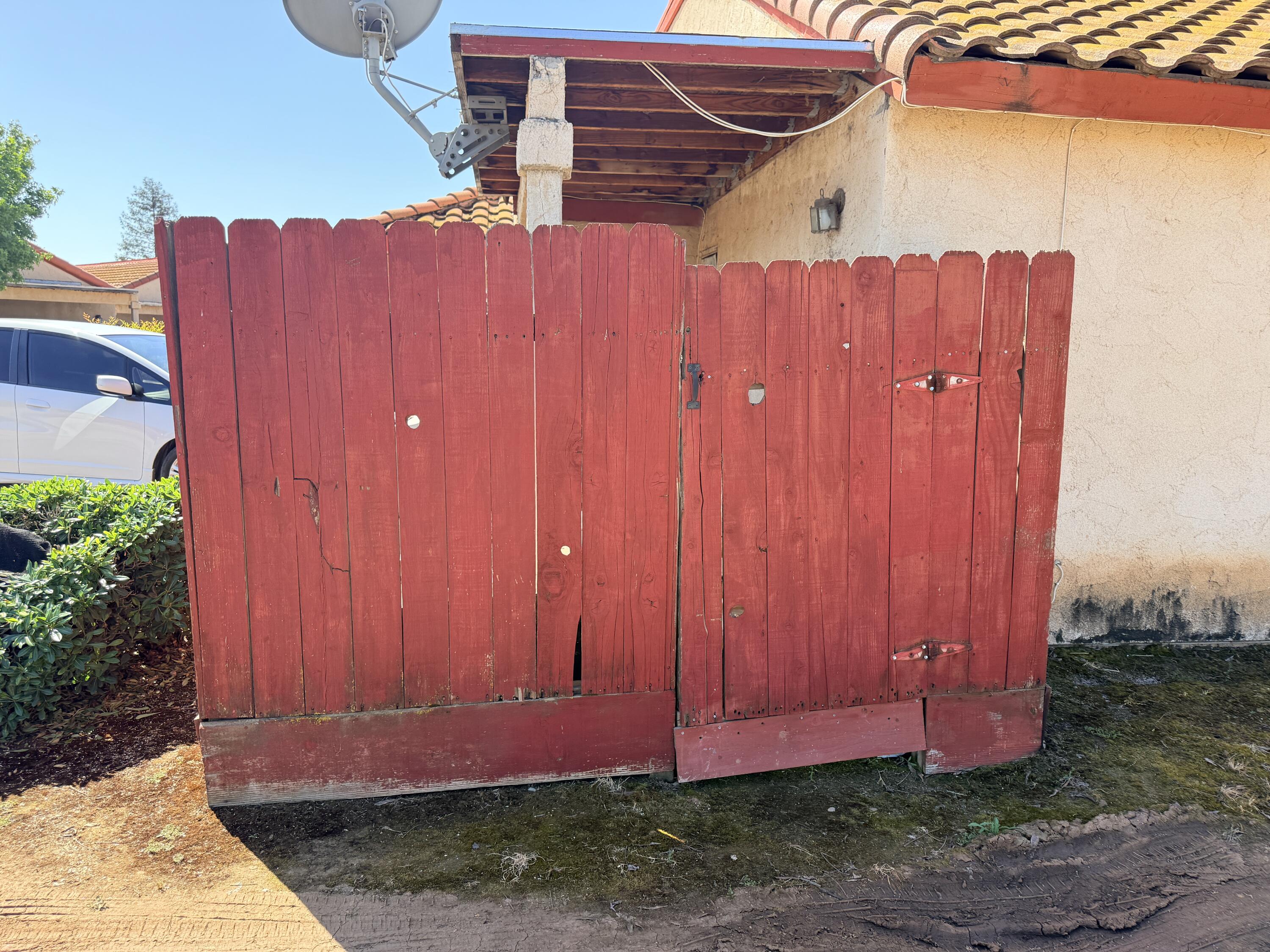 1405 E Cypress Ave, Reedley, CA 93654