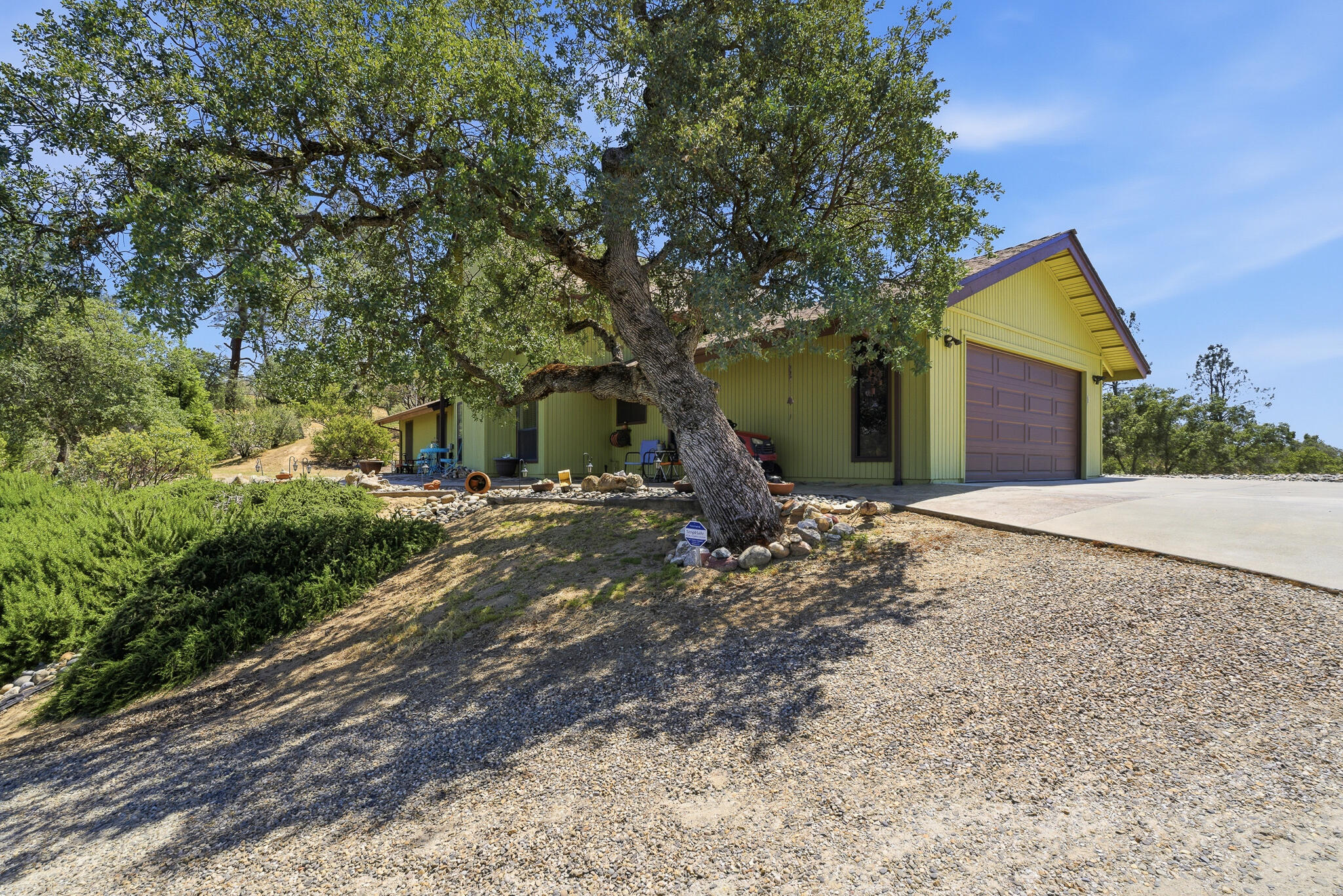 40070 Lilley Mountain Dr, Coarsegold, CA 93614
