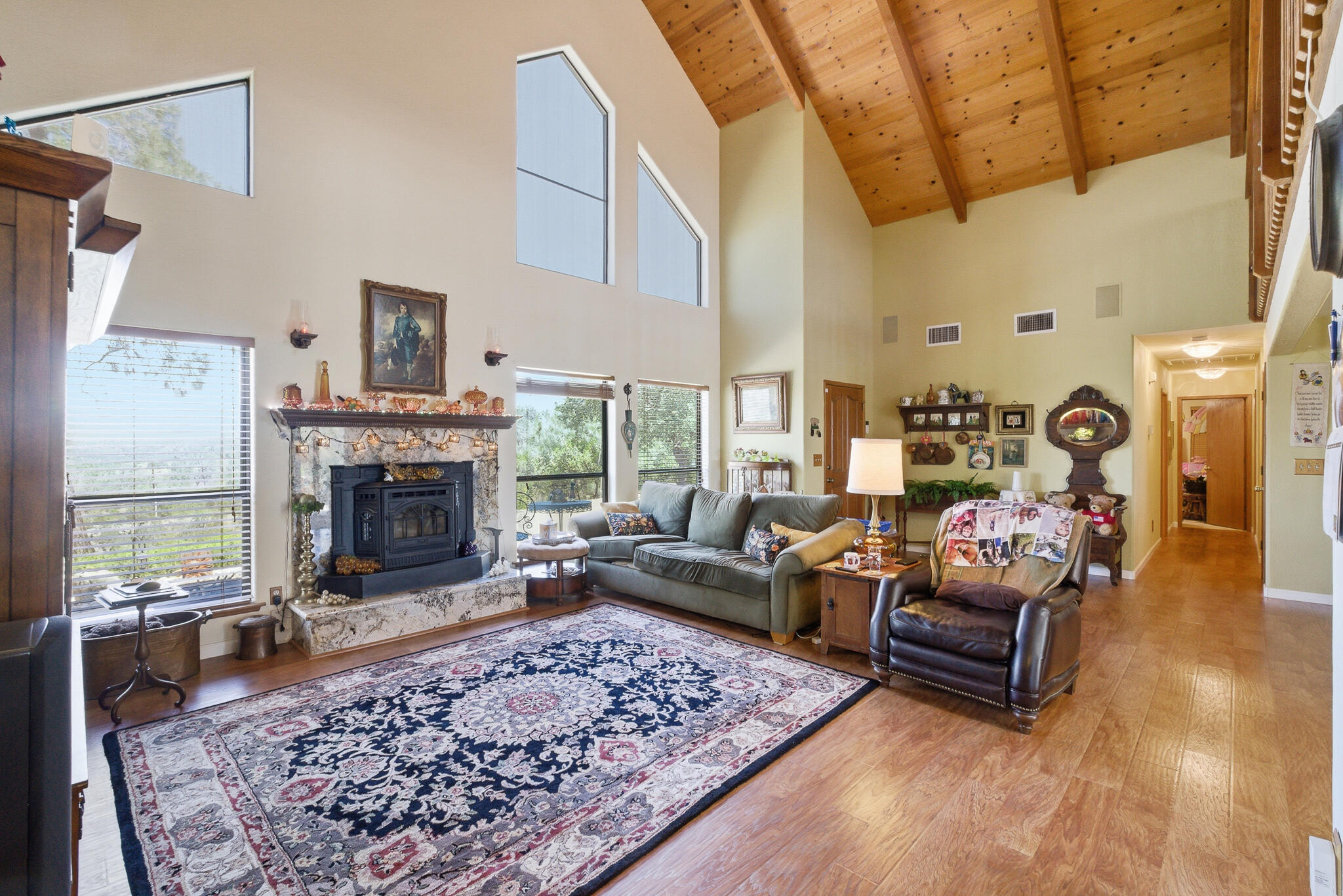40070 Lilley Mountain Dr, Coarsegold, CA 93614