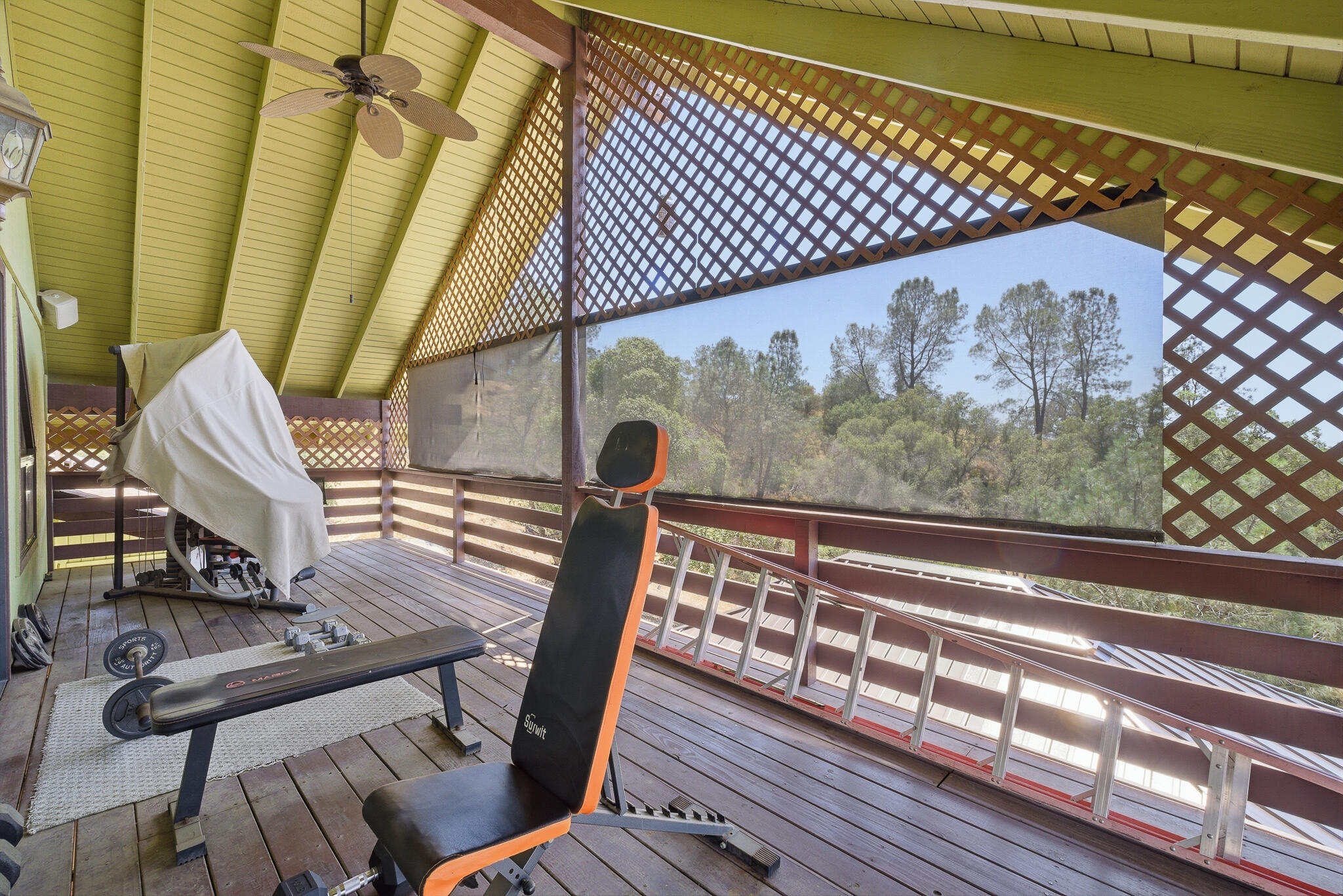 40070 Lilley Mountain Dr, Coarsegold, CA 93614