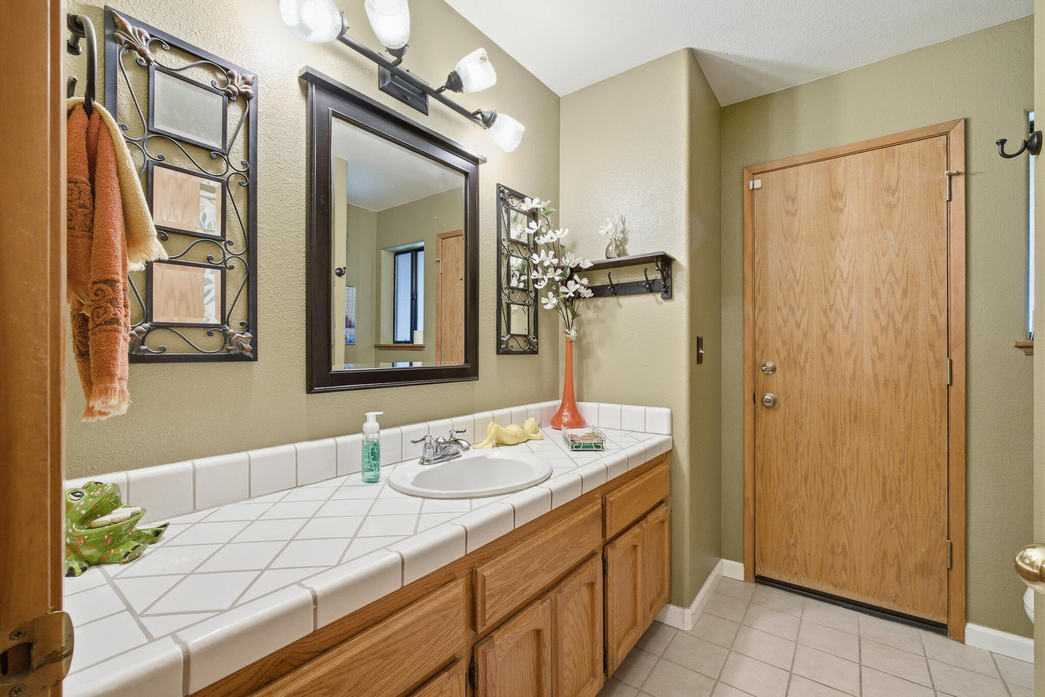 40070 Lilley Mountain Dr, Coarsegold, CA 93614