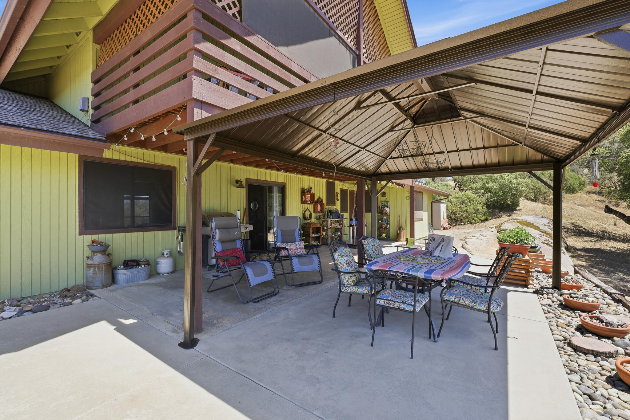 40070 Lilley Mountain Dr, Coarsegold, CA 93614