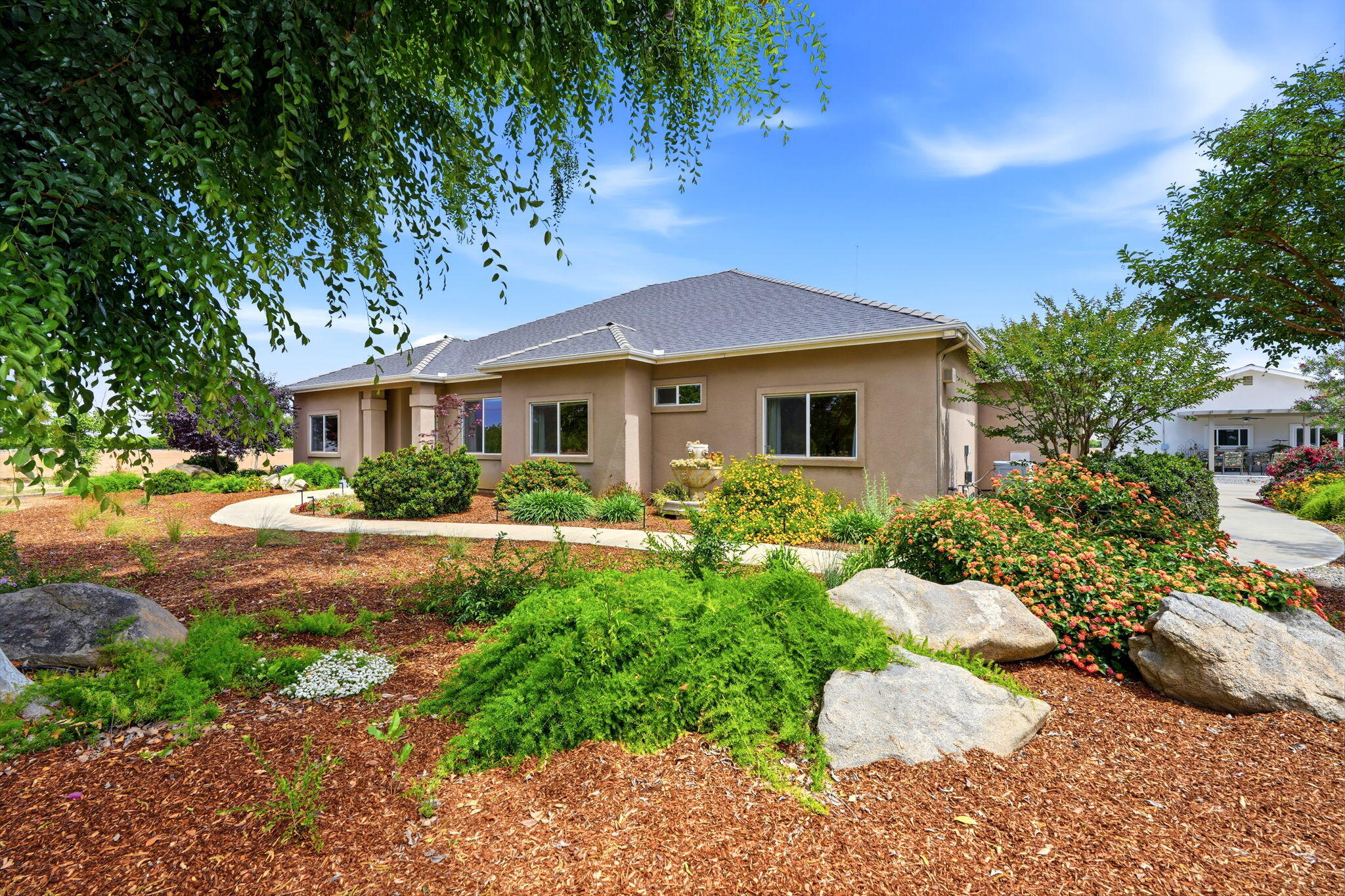 26706 Rd 176, Exeter, CA 93221