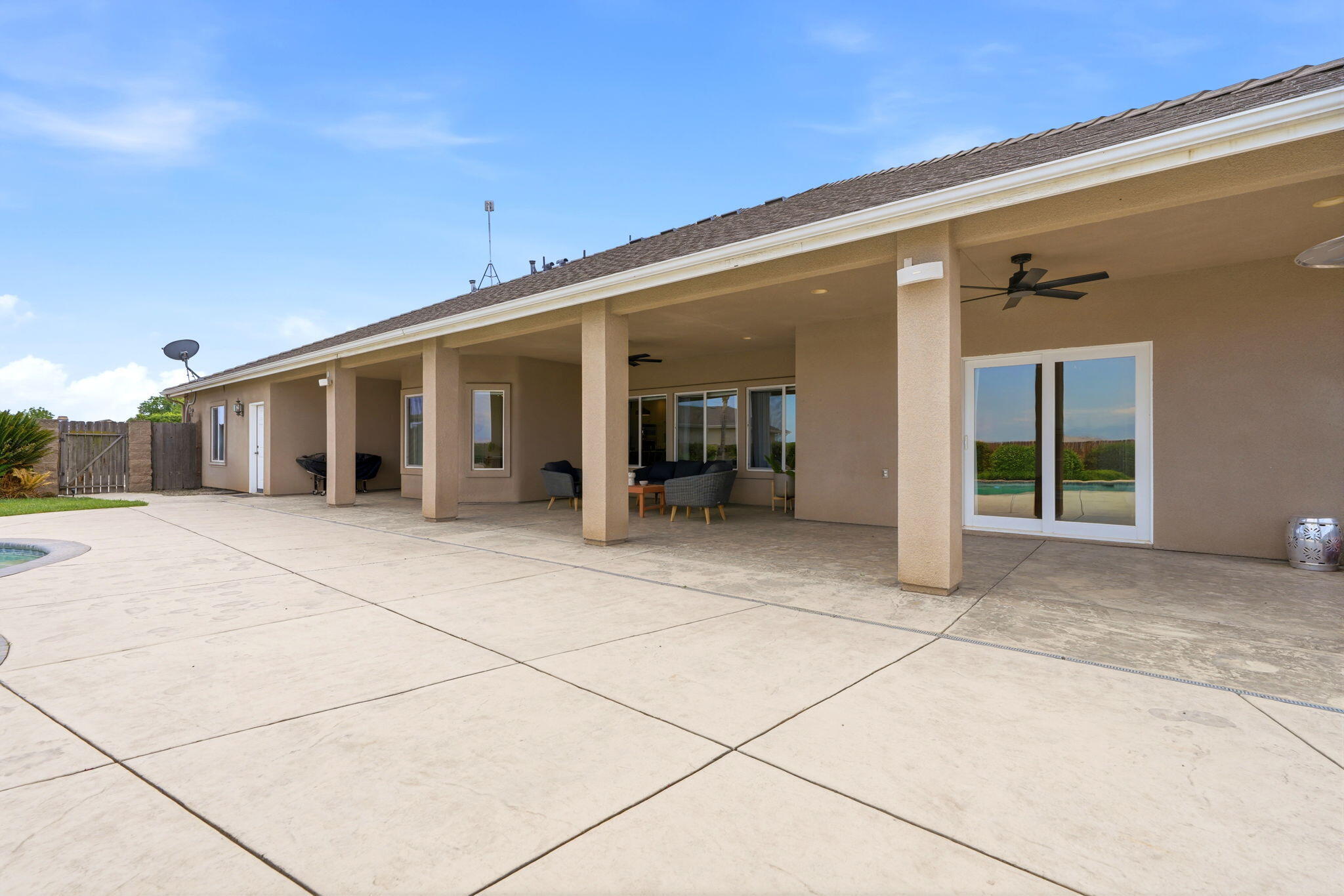 26706 Rd 176, Exeter, CA 93221