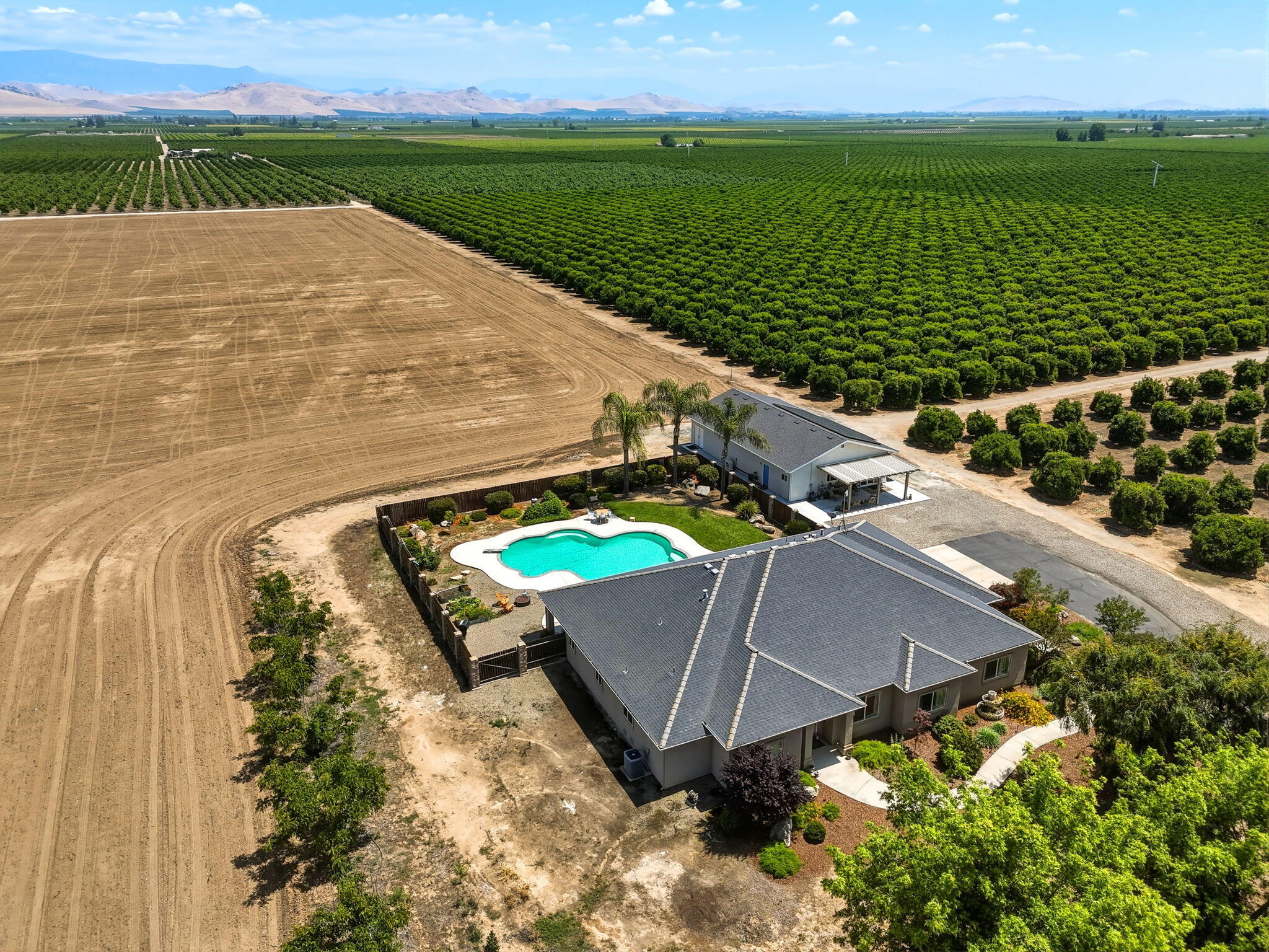 26706 Rd 176, Exeter, CA 93221