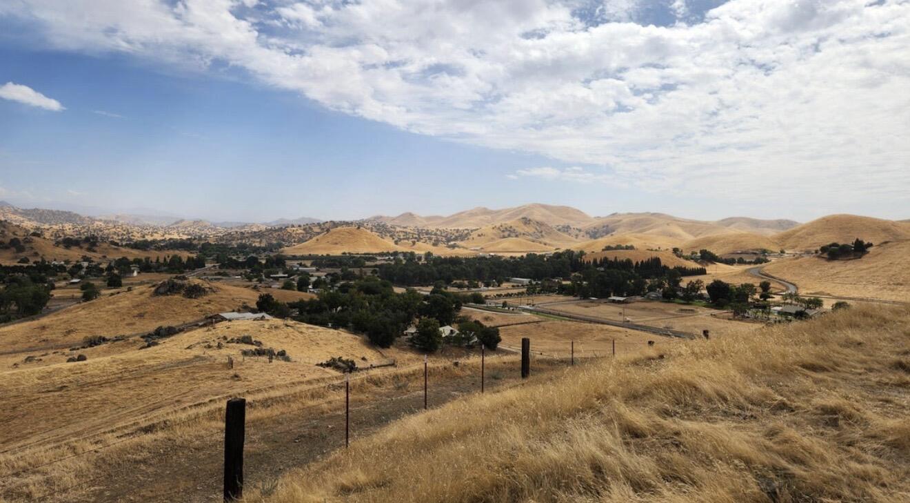 31029 Fritz Dr, Exeter, CA 93221