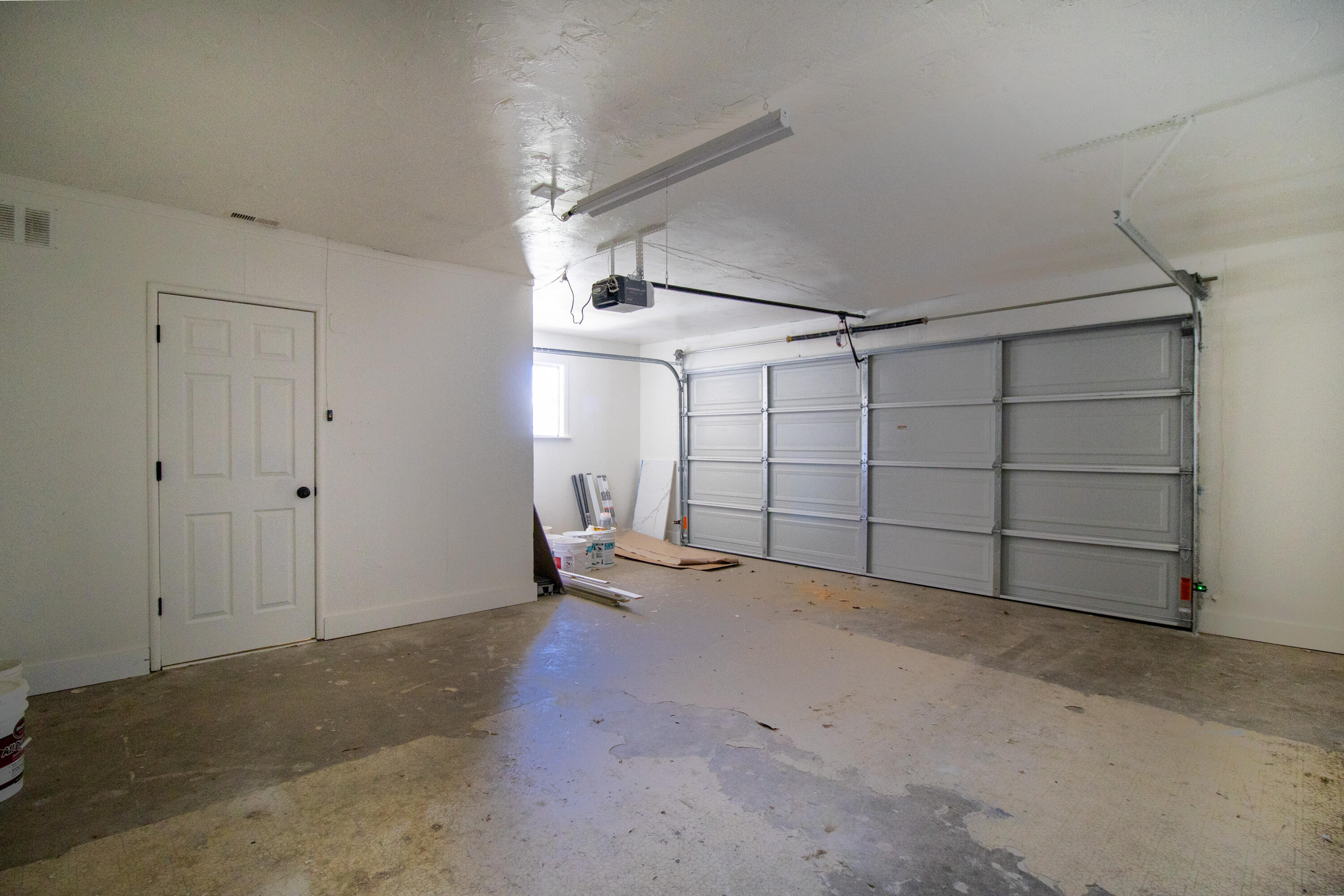 1435 S Salome St, Tulare, CA 93274