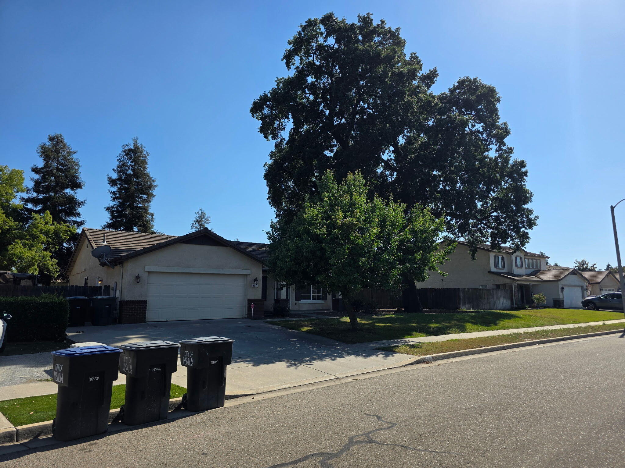4011 E Oak Ave, Visalia, CA 93292