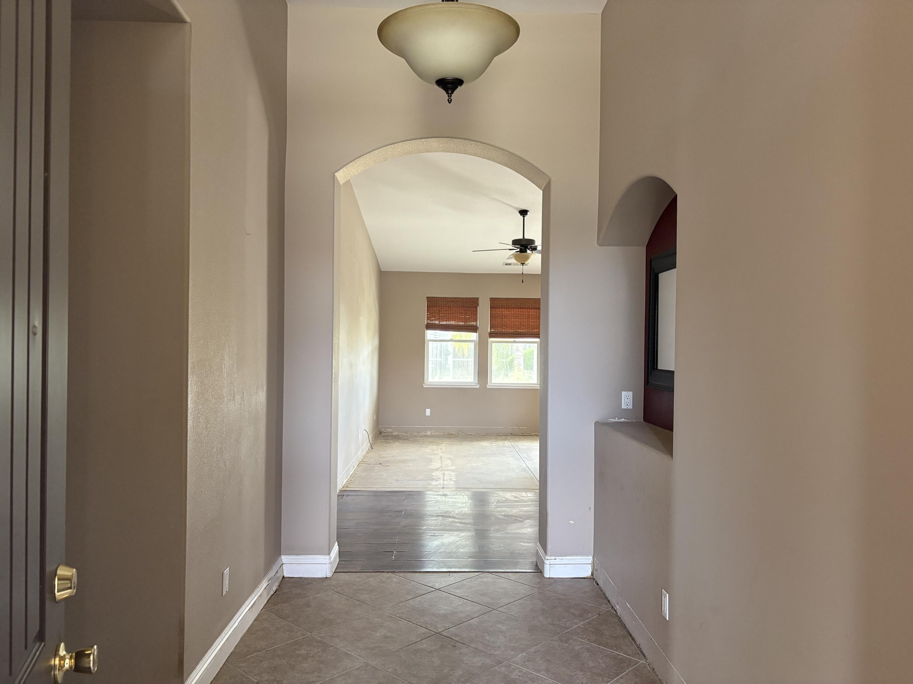 2697 Doral Ct, Tulare, CA 93274