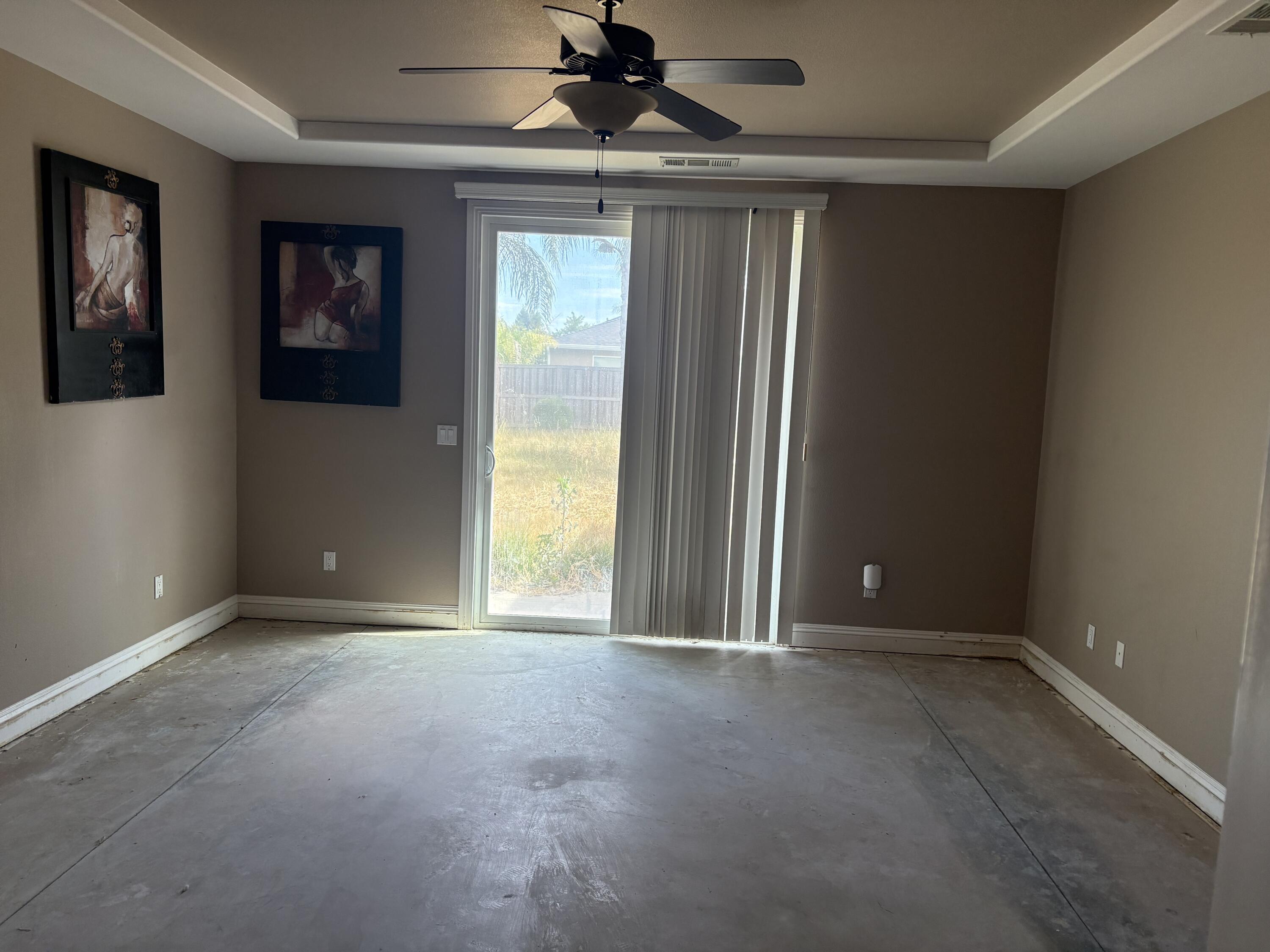 2697 Doral Ct, Tulare, CA 93274