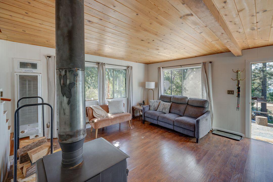 46260 Ridge Rd, Posey, CA 93260