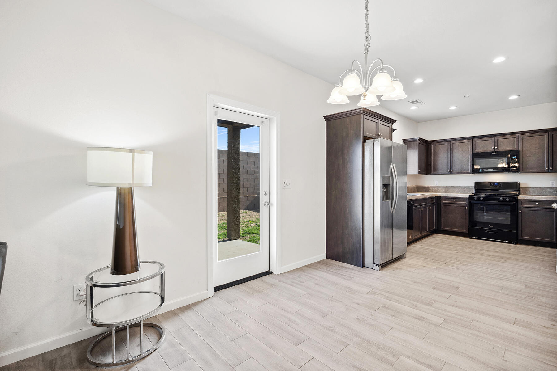 6258 Oak Crest Ave, Visalia, CA 93291