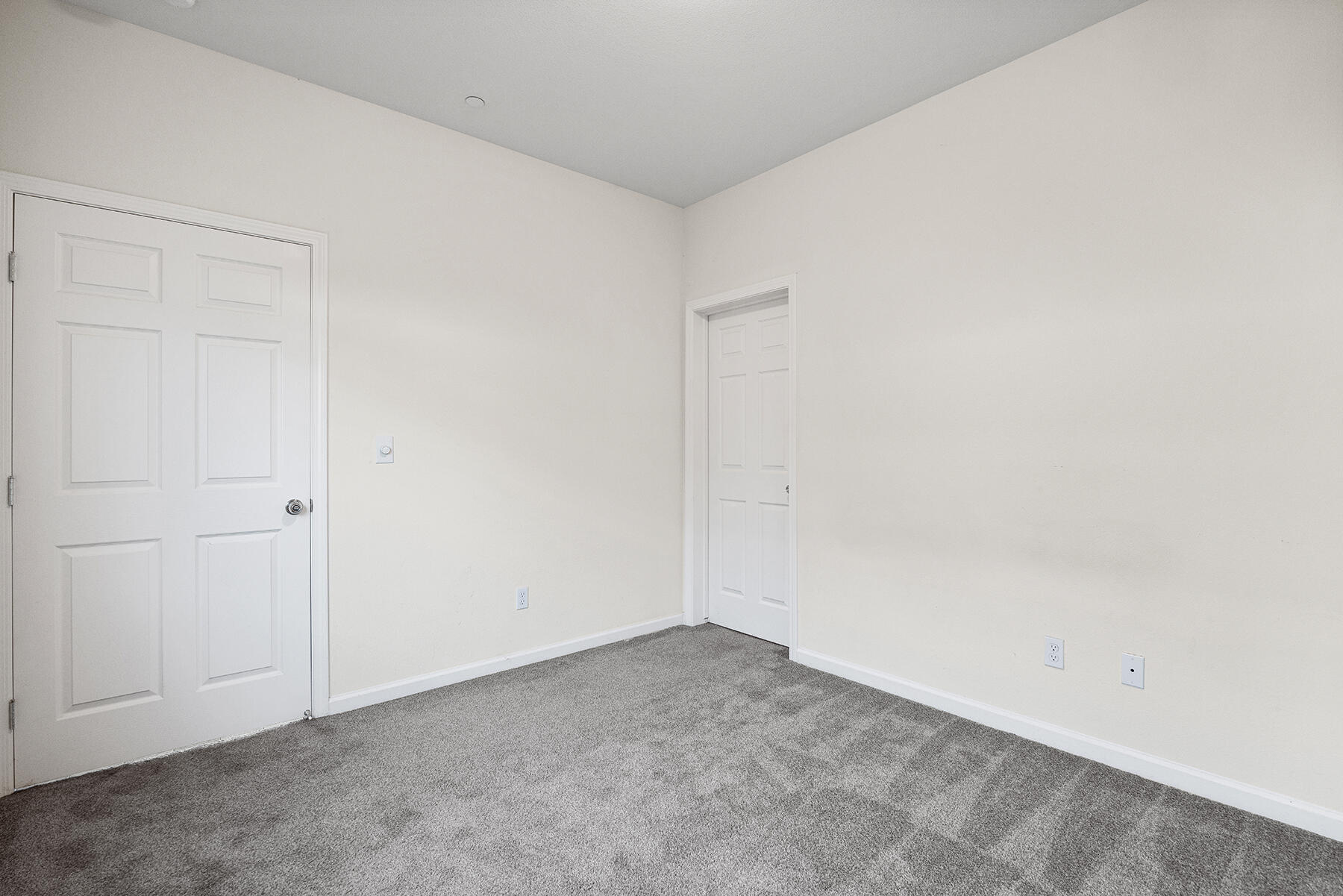 6258 Oak Crest Ave, Visalia, CA 93291