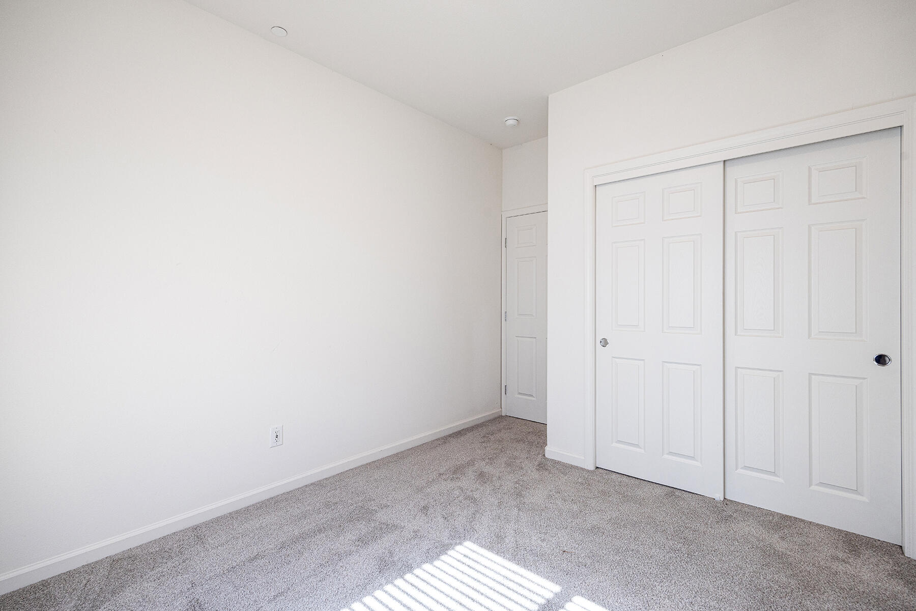6258 Oak Crest Ave, Visalia, CA 93291