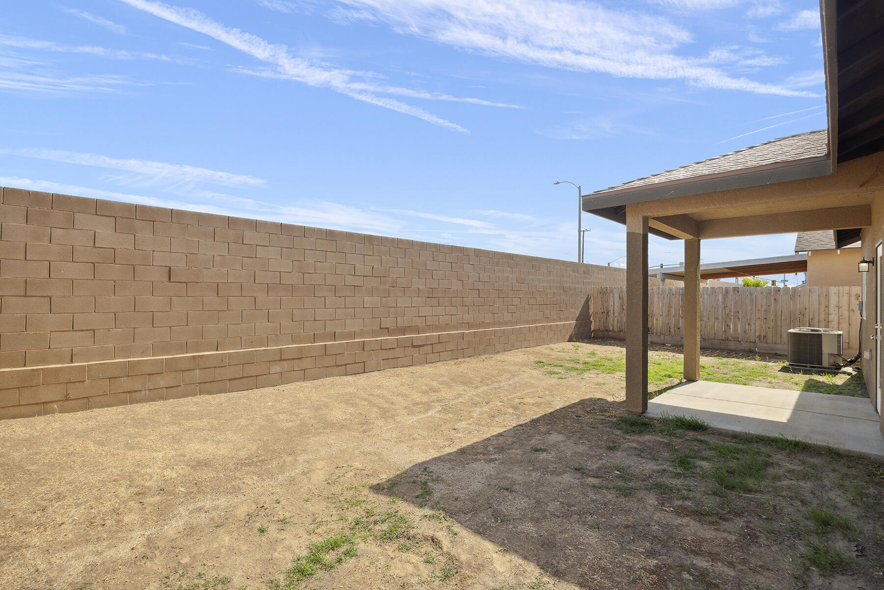 6258 Oak Crest Ave, Visalia, CA 93291