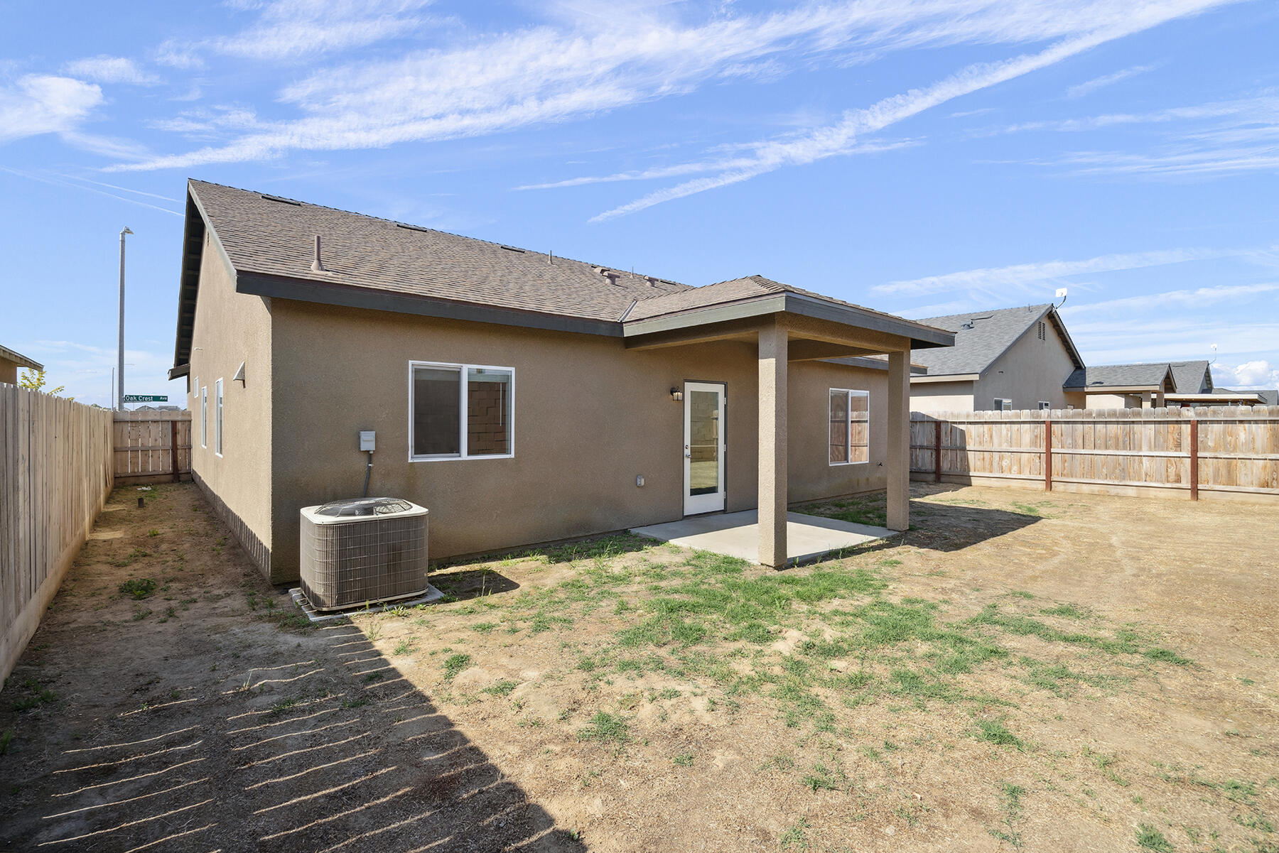 6258 Oak Crest Ave, Visalia, CA 93291