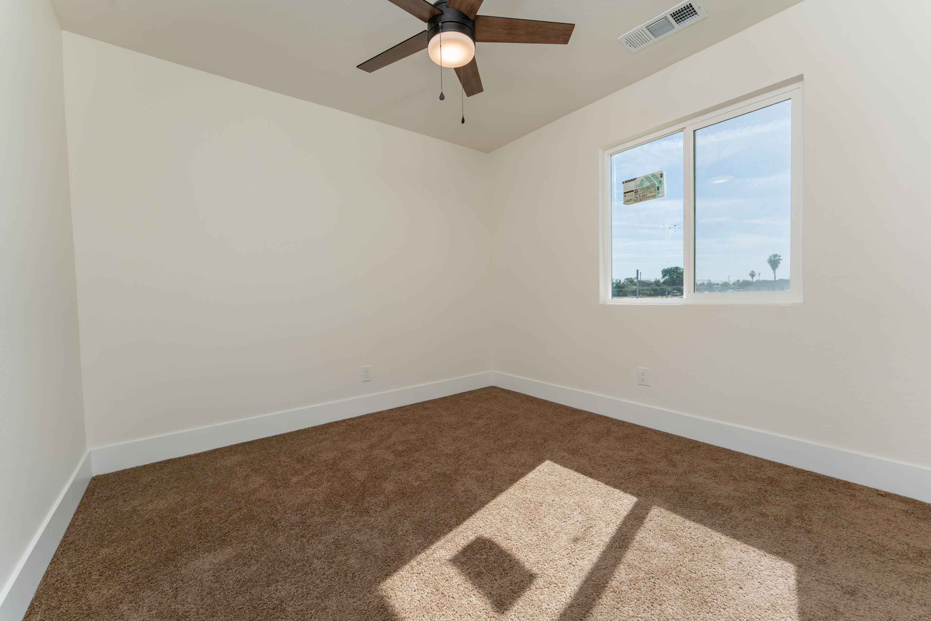 30750 Farr Rd, Visalia, CA 93291