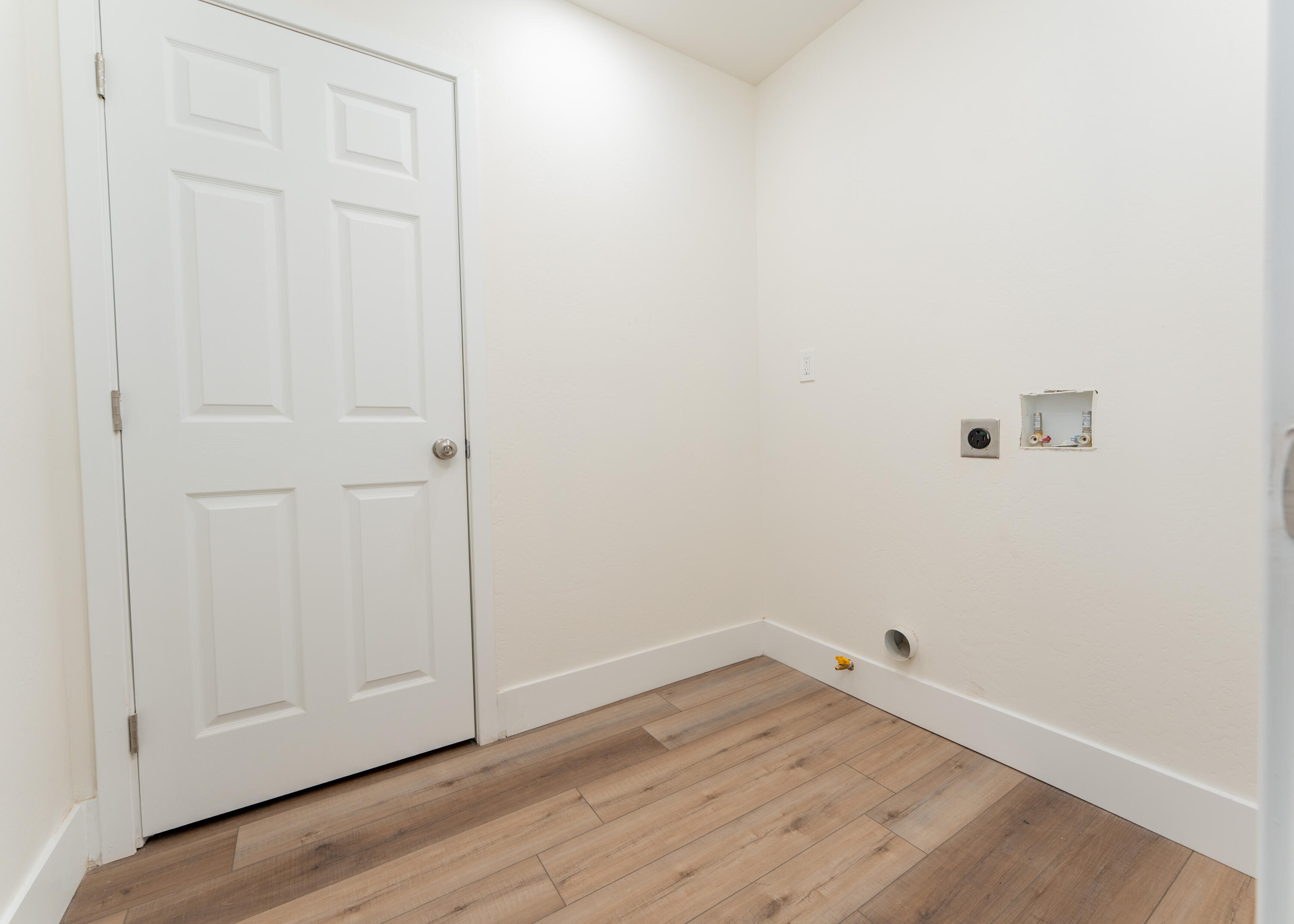 30750 Farr Rd, Visalia, CA 93291