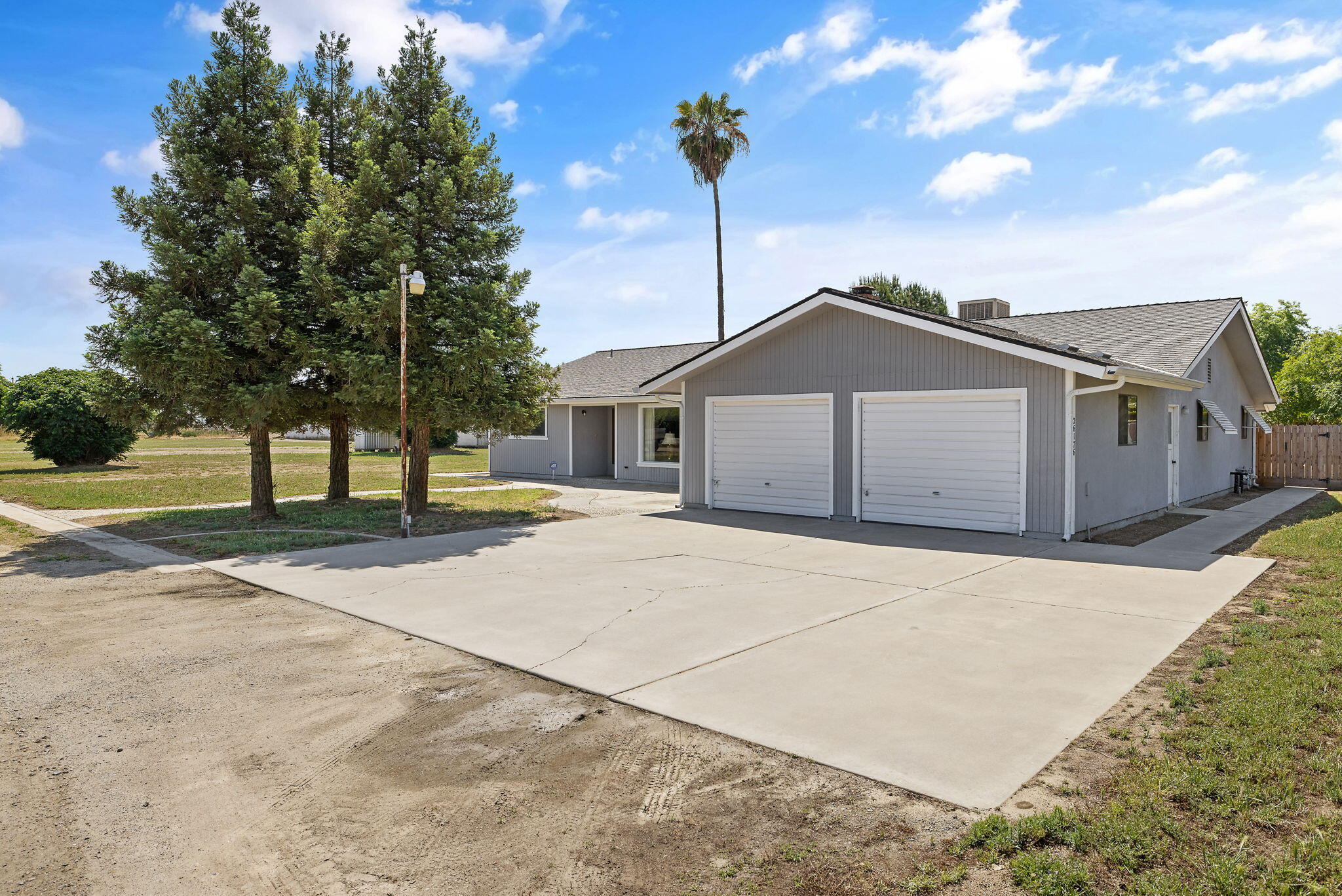 26176 Road 118, Tulare, CA 93274