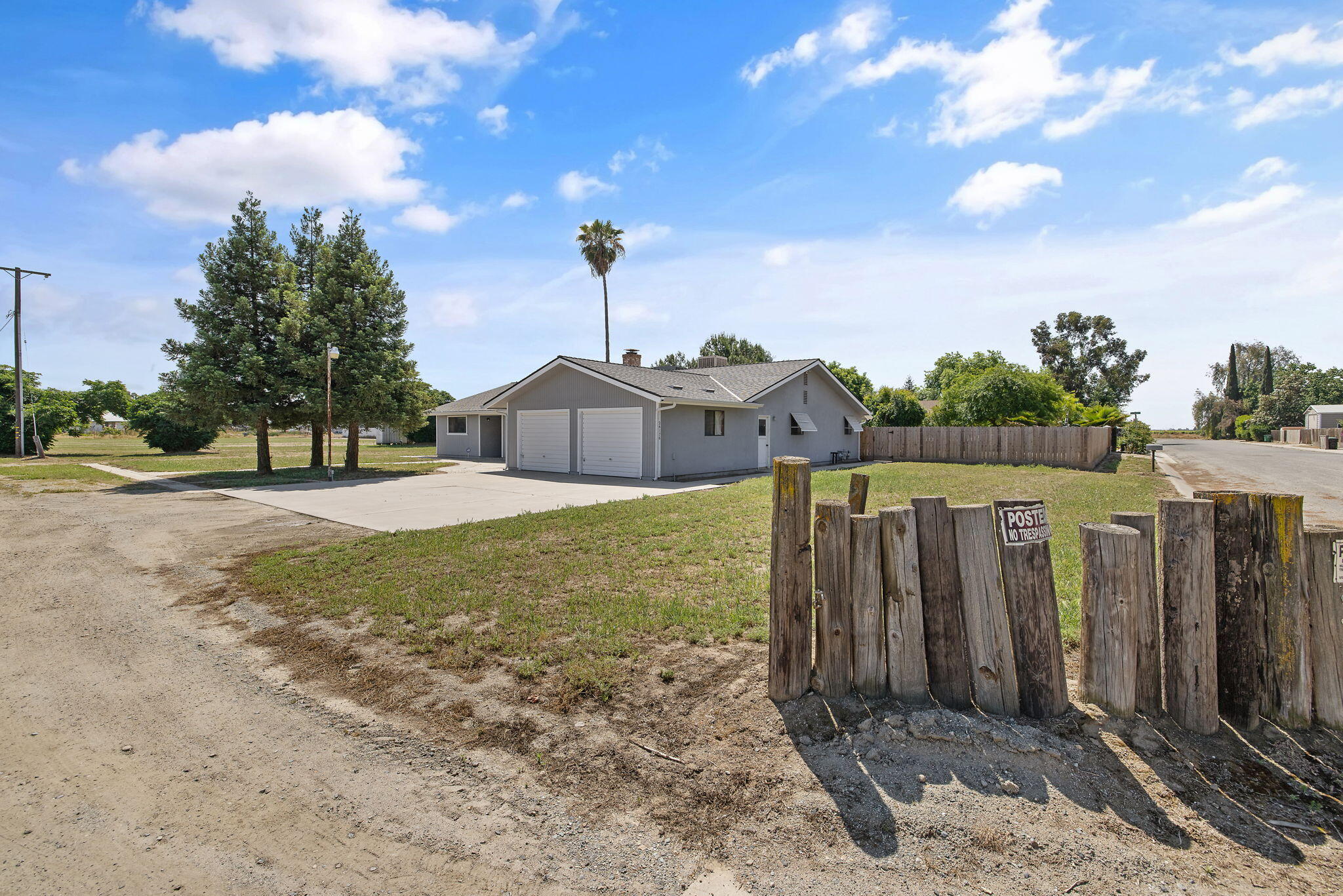 26176 Road 118, Tulare, CA 93274