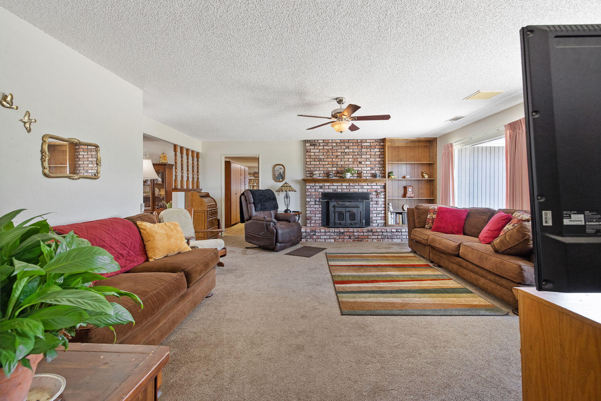 26176 Road 118, Tulare, CA 93274