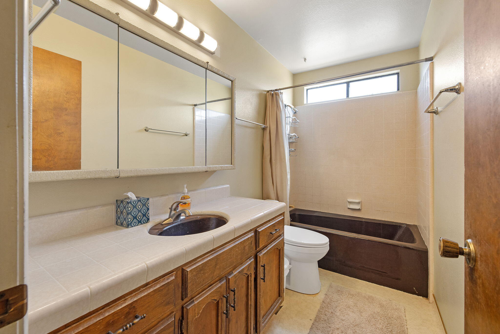 26176 Road 118, Tulare, CA 93274