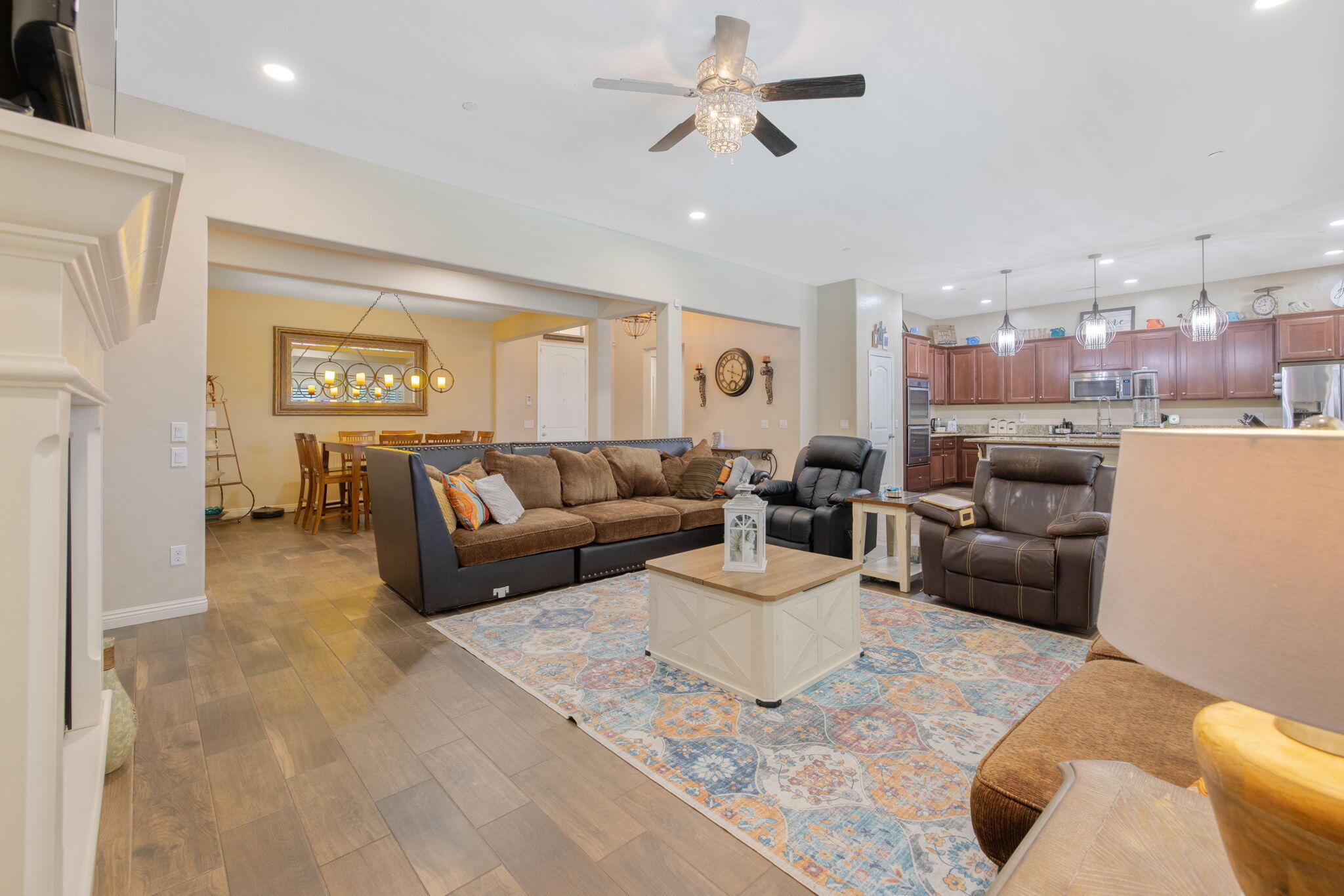 2649 N Sidney St, Visalia, CA 93291