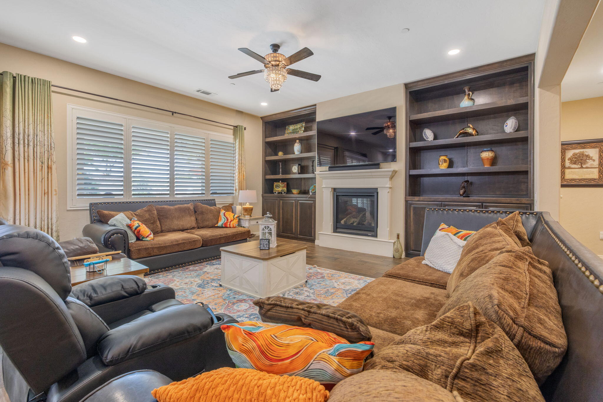 2649 N Sidney St, Visalia, CA 93291