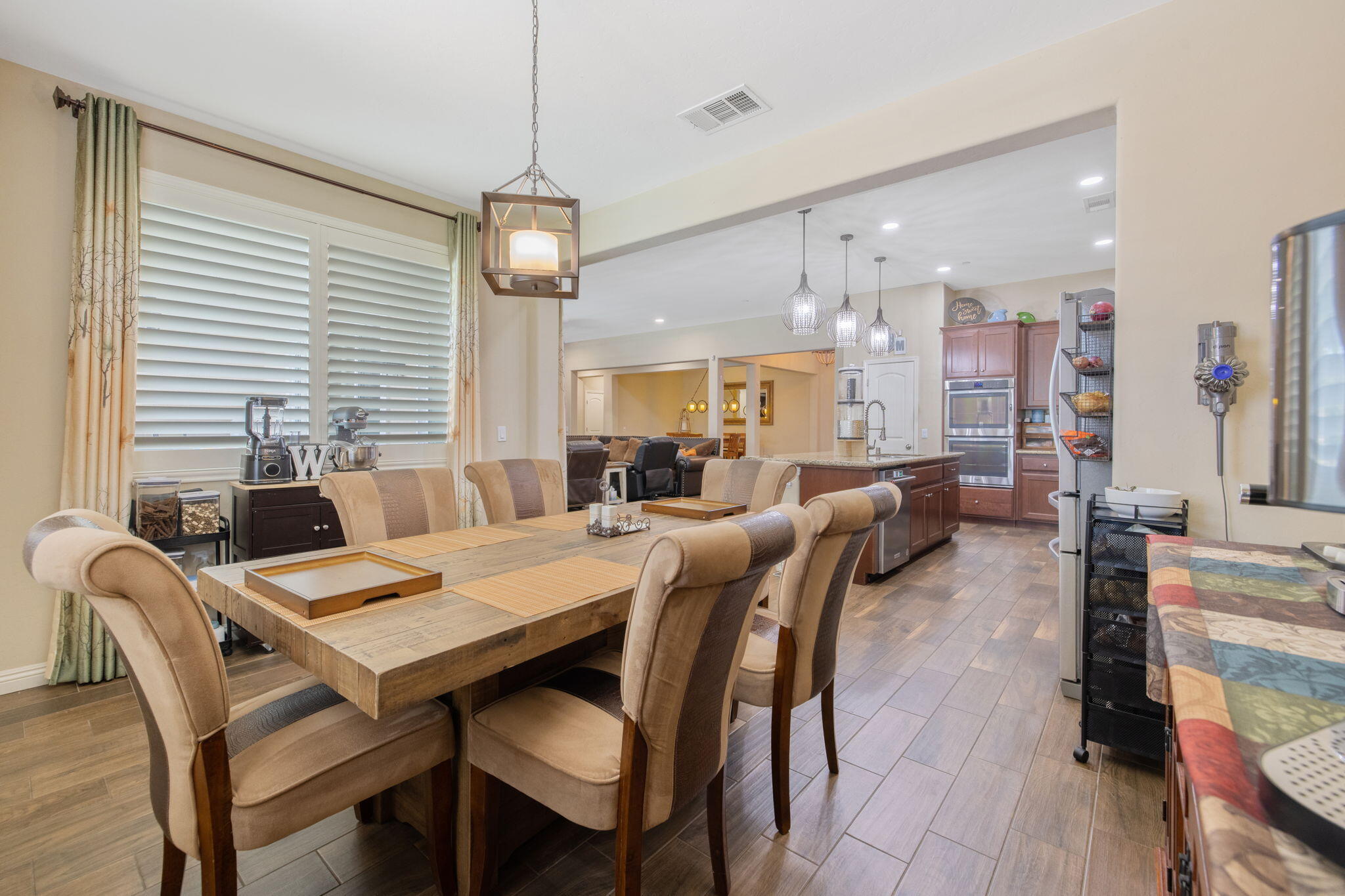 2649 N Sidney St, Visalia, CA 93291