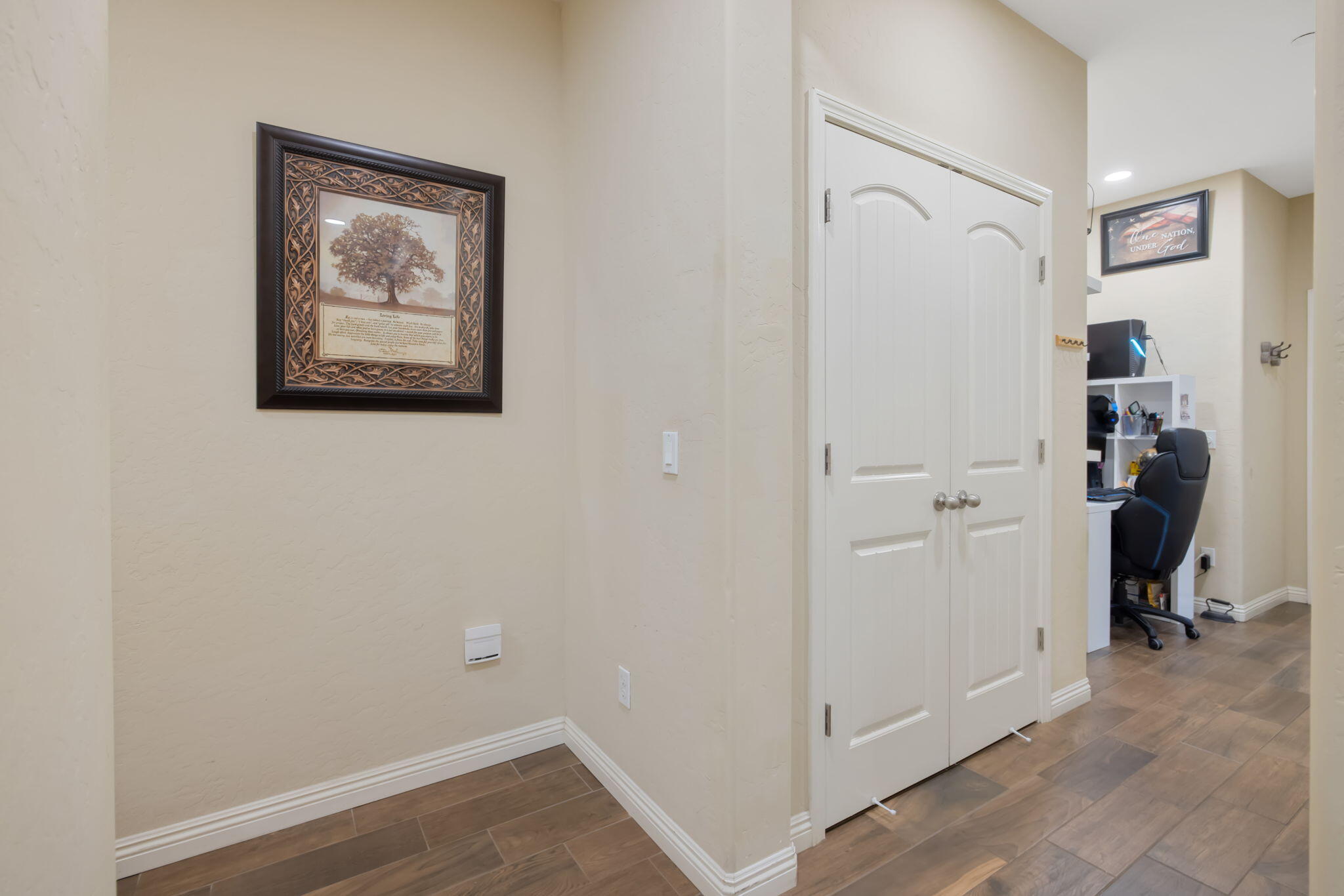 2649 N Sidney St, Visalia, CA 93291
