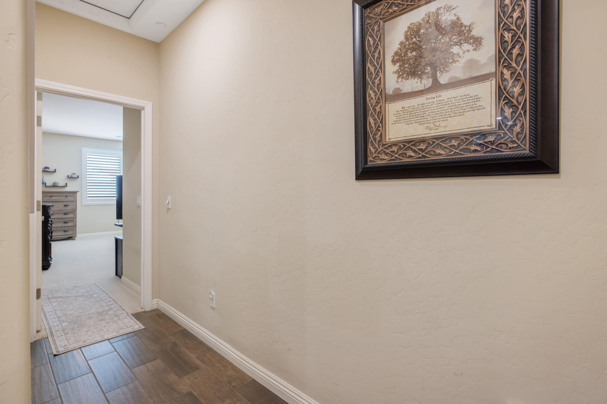 2649 N Sidney St, Visalia, CA 93291