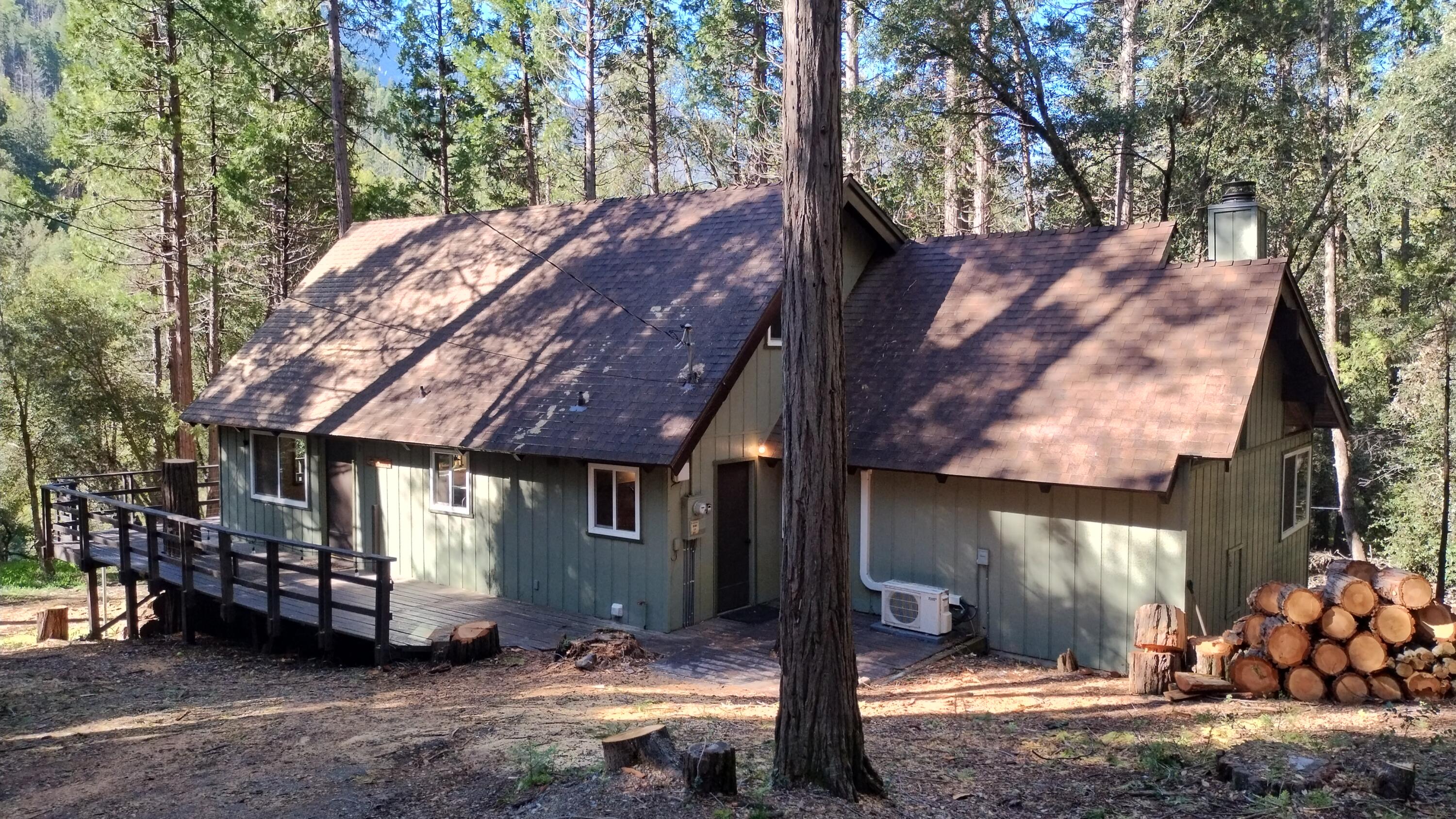 1693 Coy Flat Dr, Springville, CA 93265