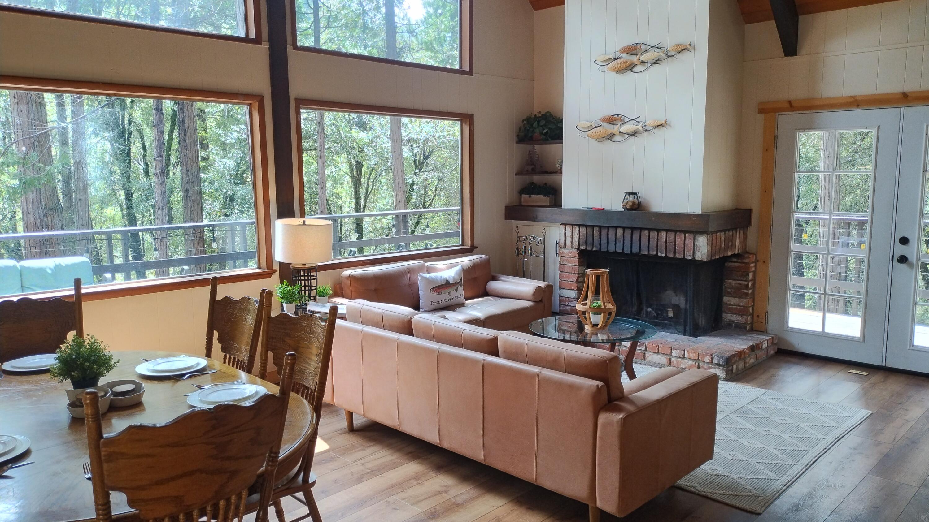 1693 Coy Flat Dr, Springville, CA 93265