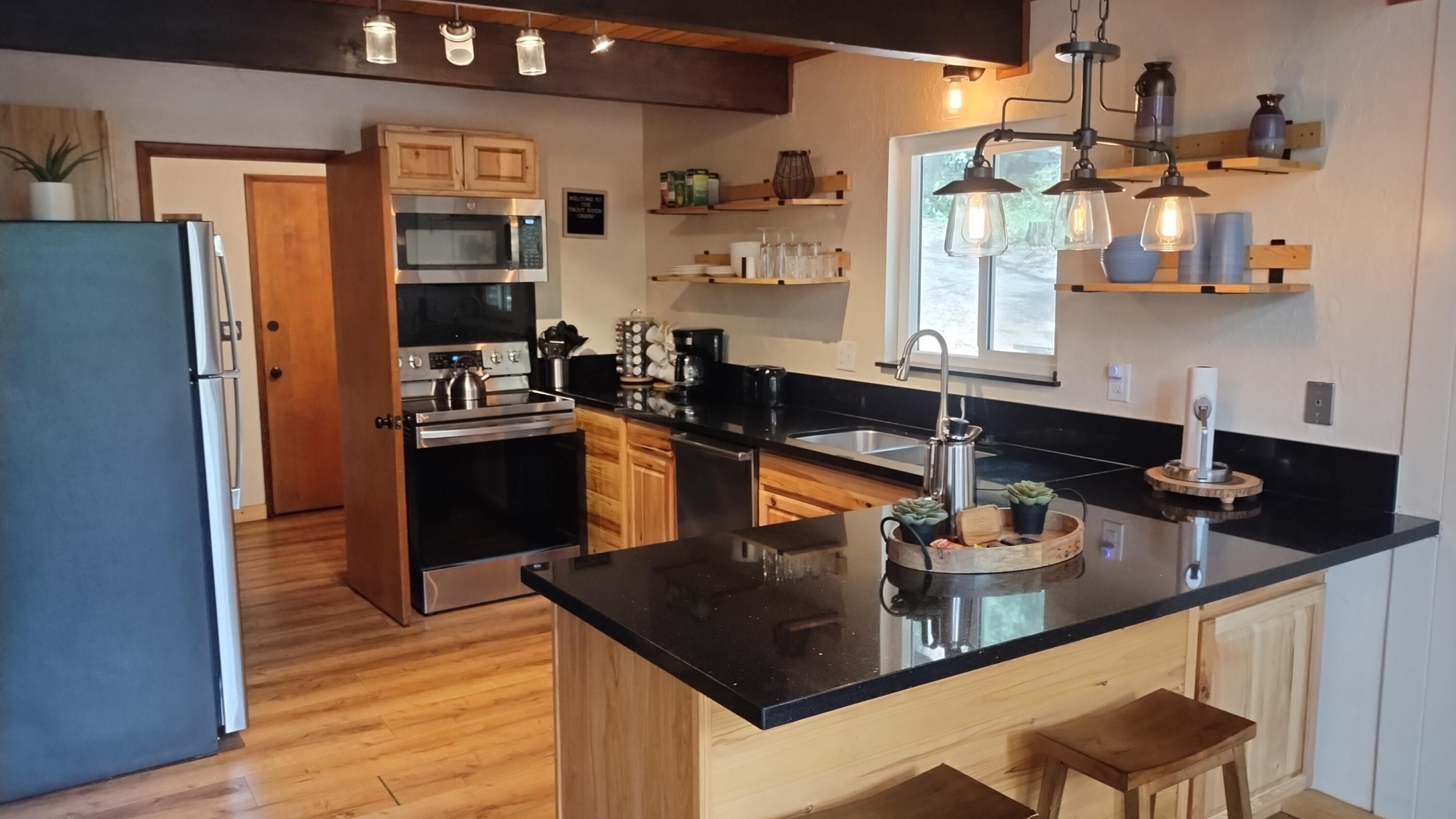 1693 Coy Flat Dr, Springville, CA 93265