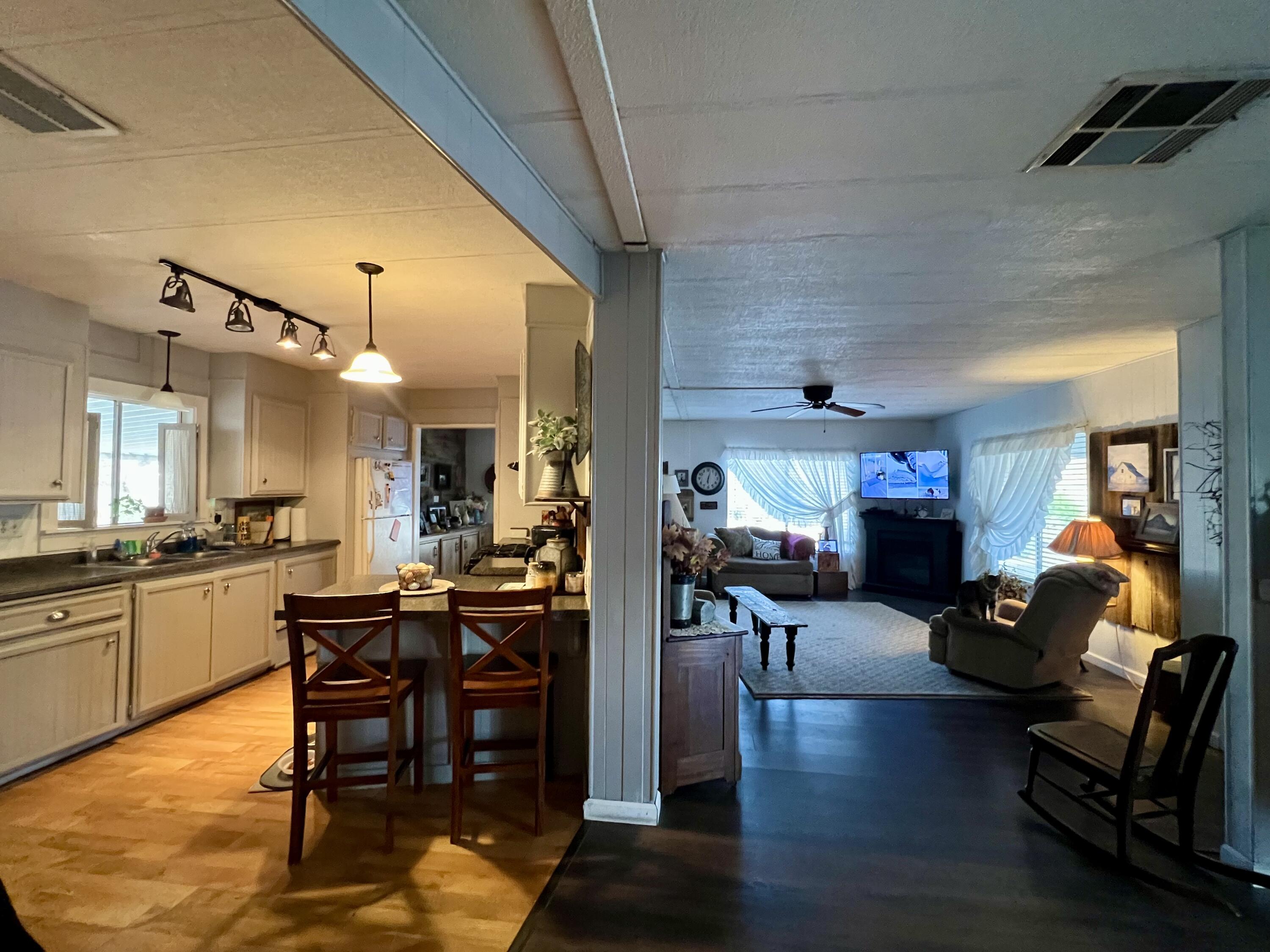 314 N Albert Ave #86, Exeter, CA 93221