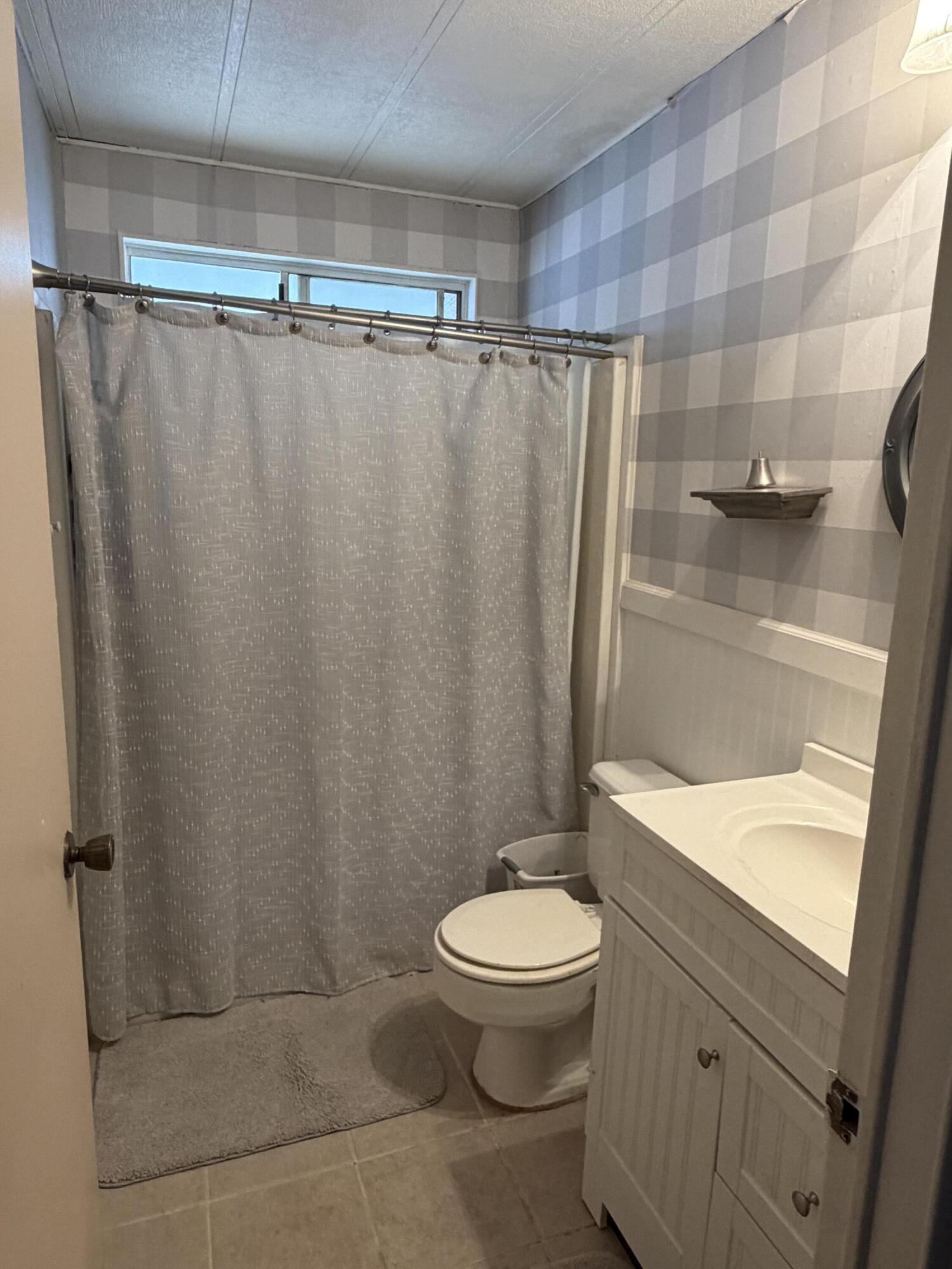 314 N Albert Ave #86, Exeter, CA 93221