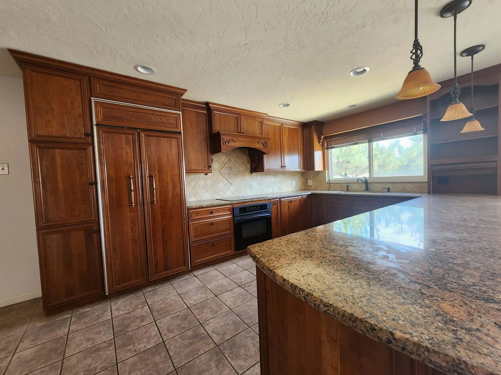 12778 S Mccall Ave, Selma, CA 93662
