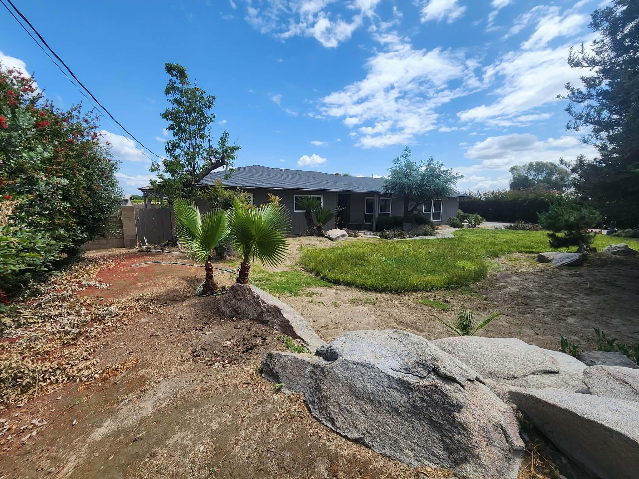 12778 S Mccall Ave, Selma, CA 93662