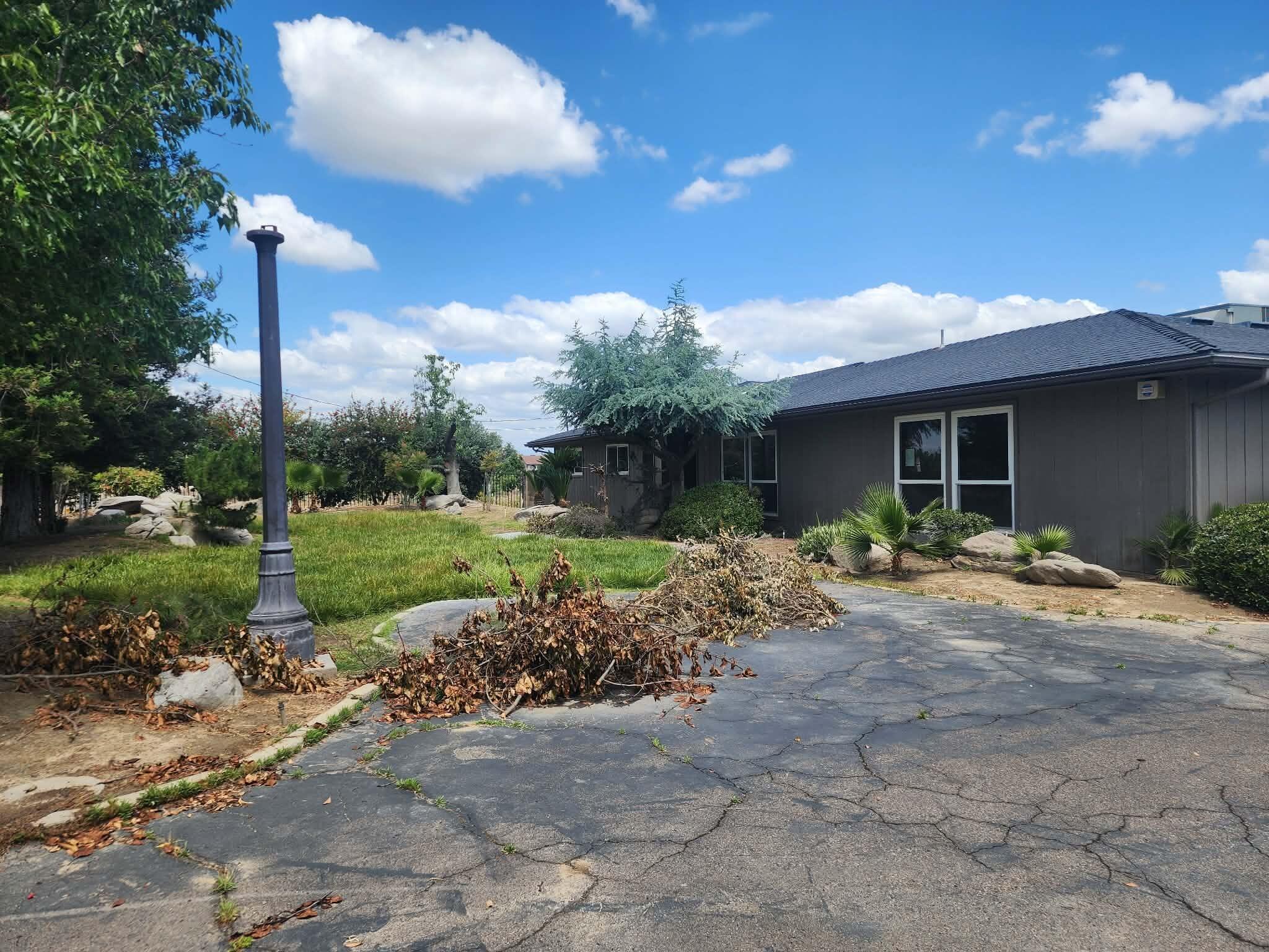 12778 S Mccall Ave, Selma, CA 93662