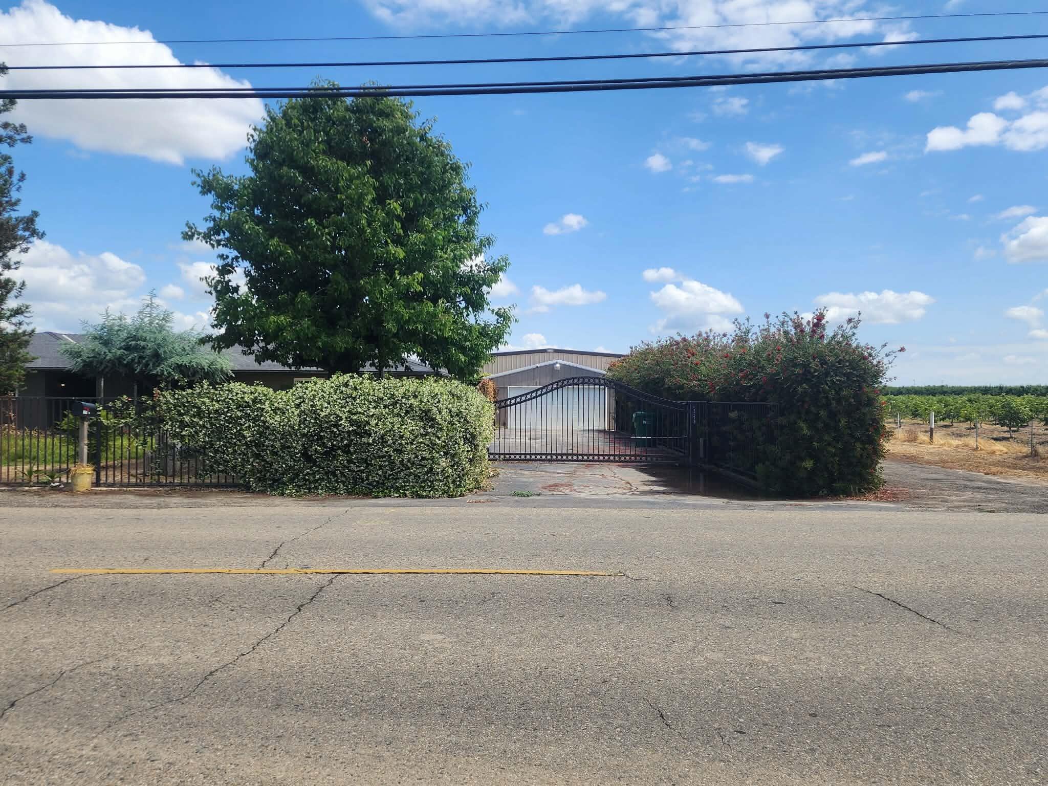 12778 S Mccall Ave, Selma, CA 93662