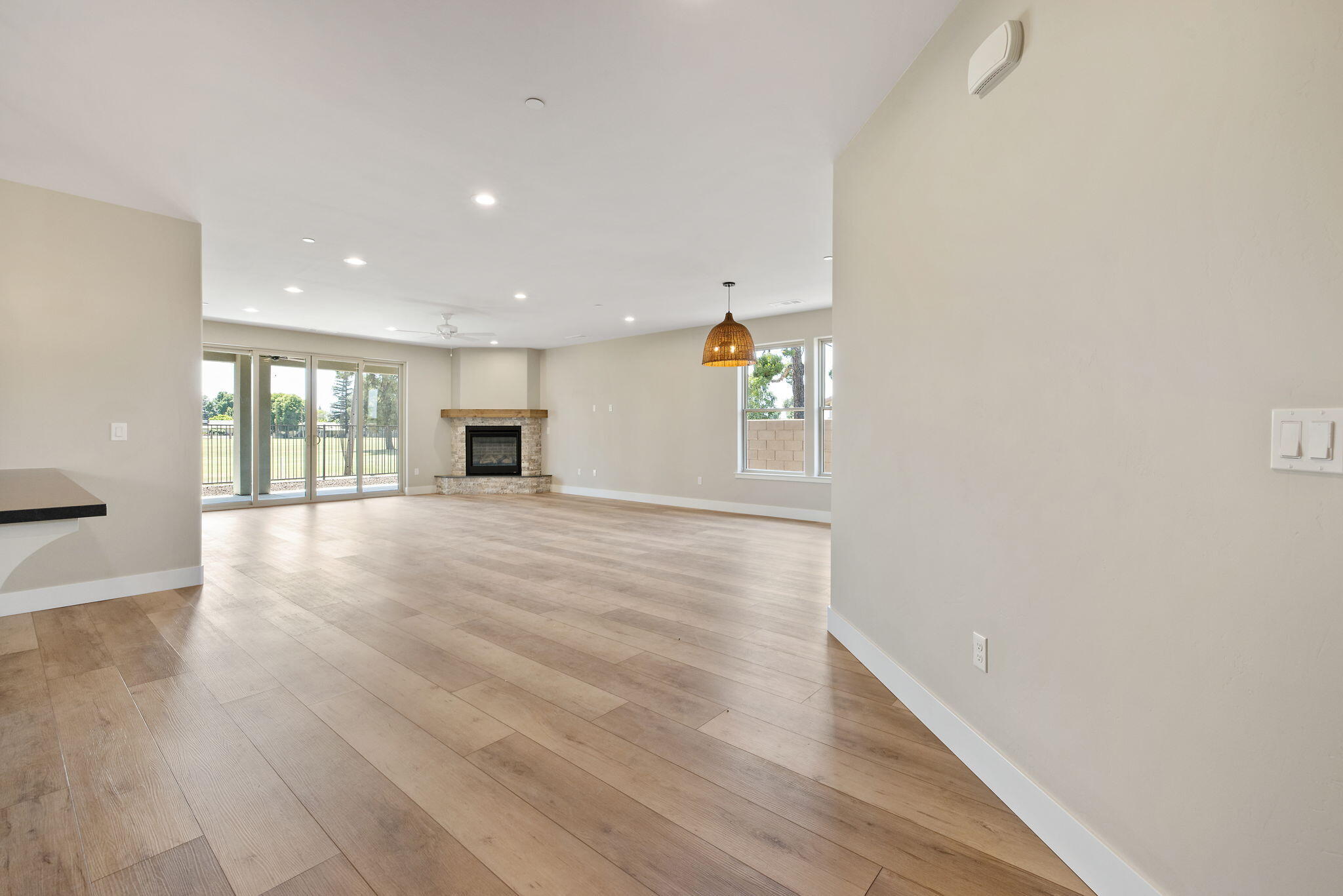 546 Little Ln, Exeter, CA 93221