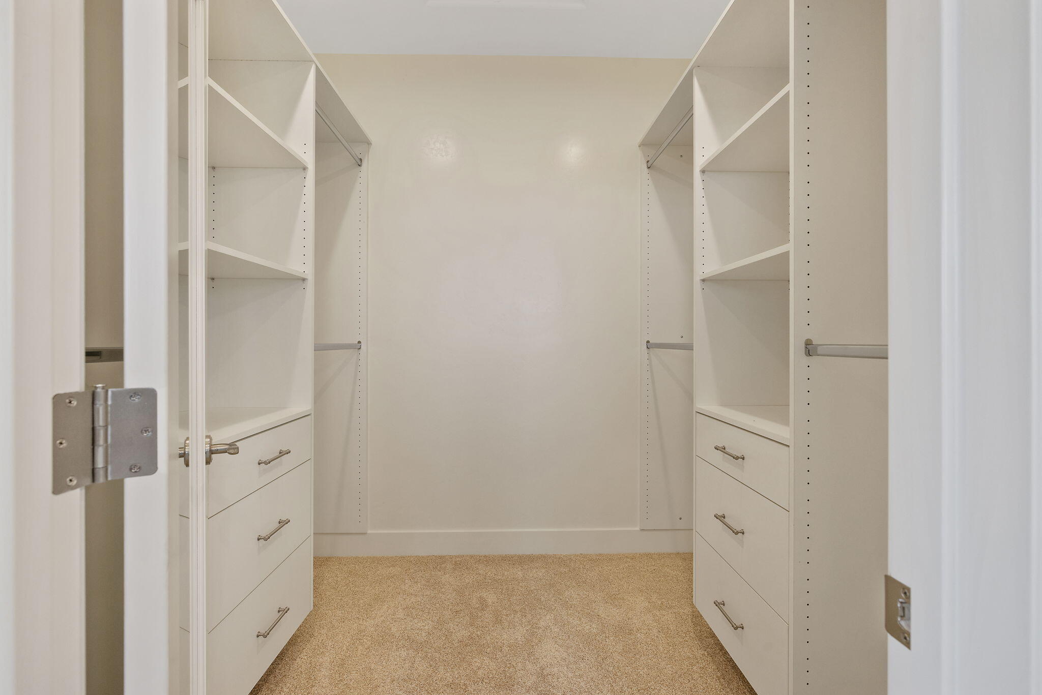 546 Little Ln, Exeter, CA 93221