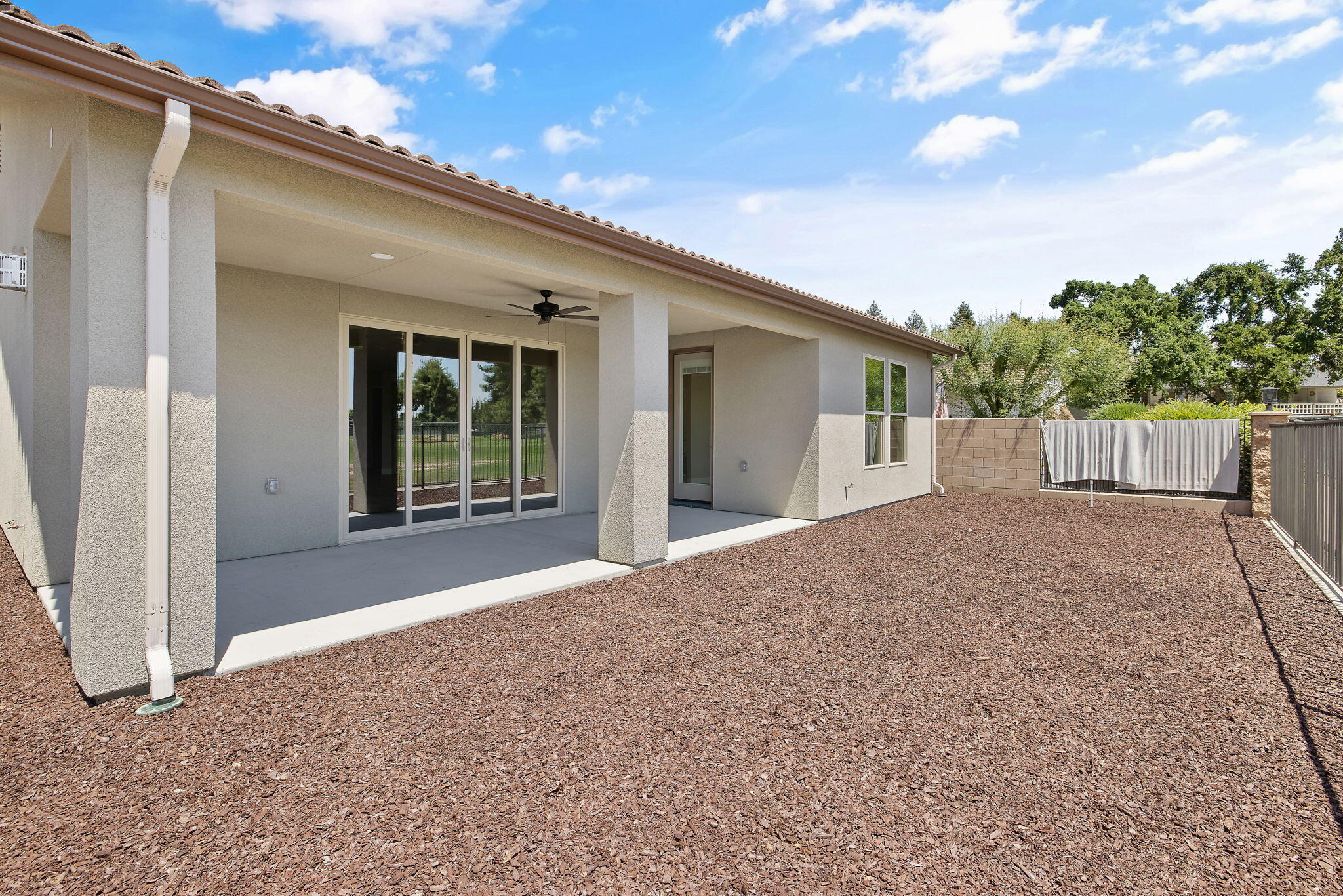 546 Little Ln, Exeter, CA 93221