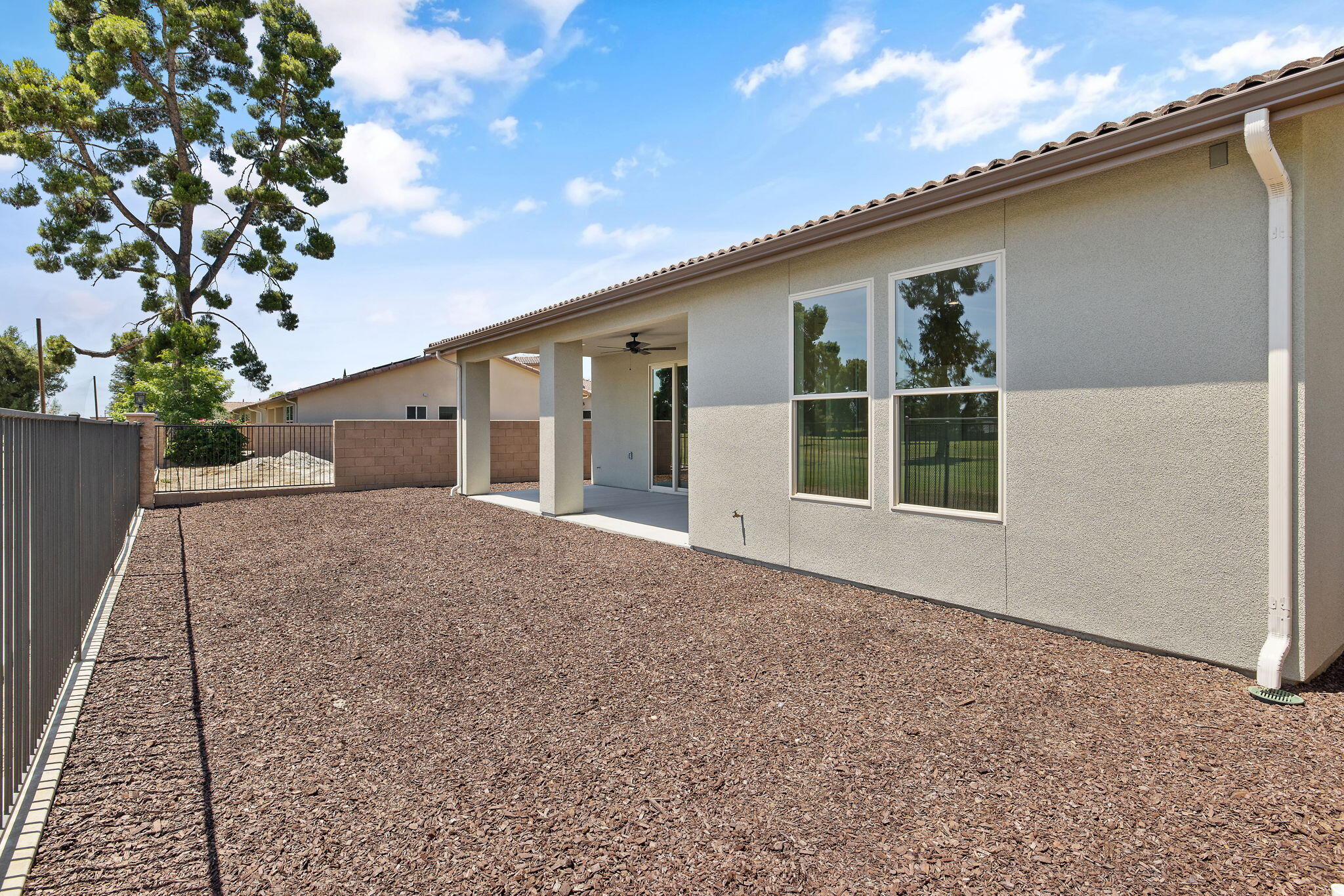 546 Little Ln, Exeter, CA 93221