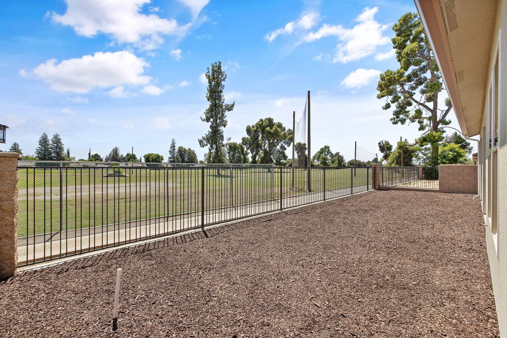 546 Little Ln, Exeter, CA 93221