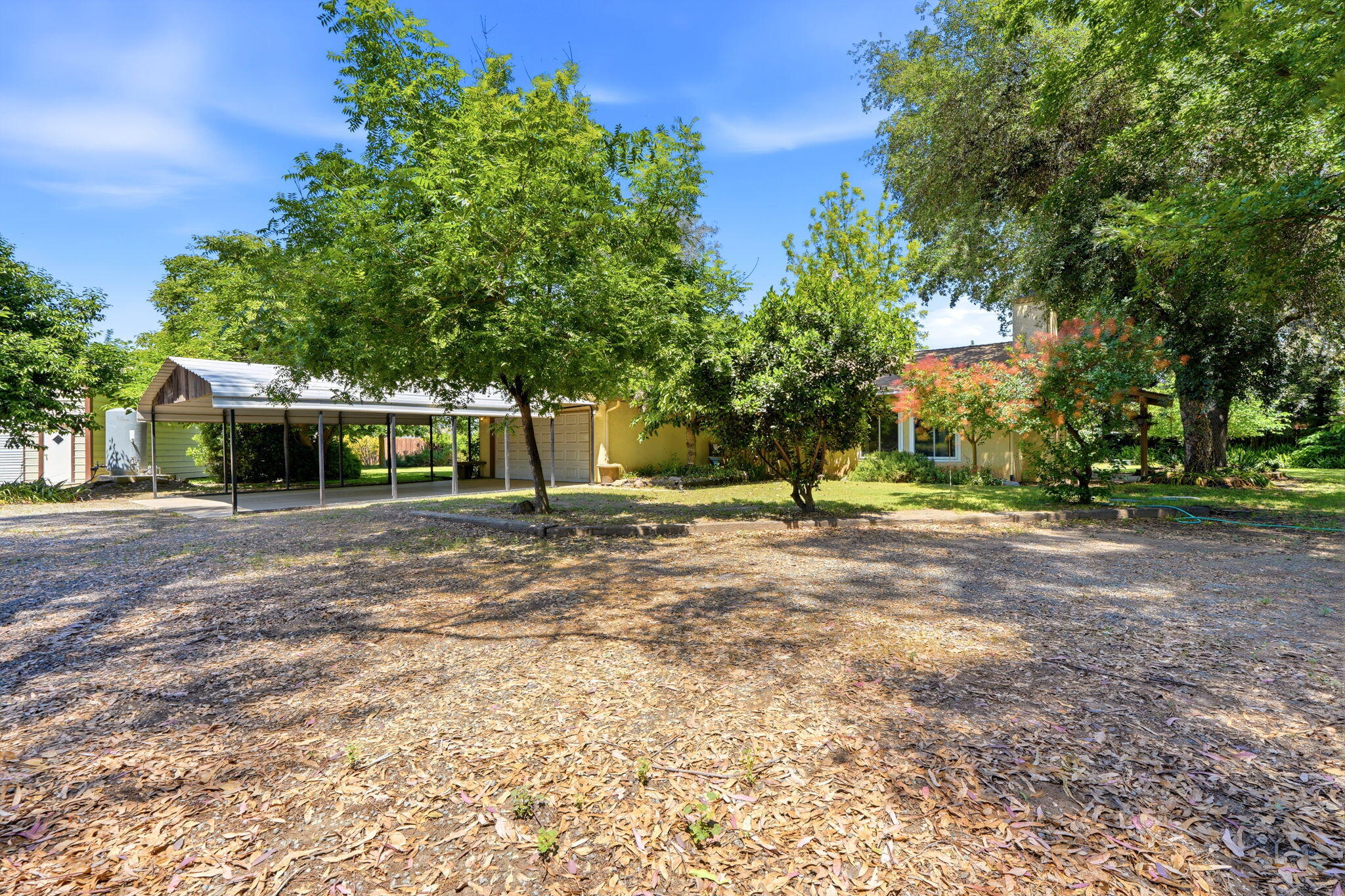 12470 Hacienda Ave, Visalia, CA 93291