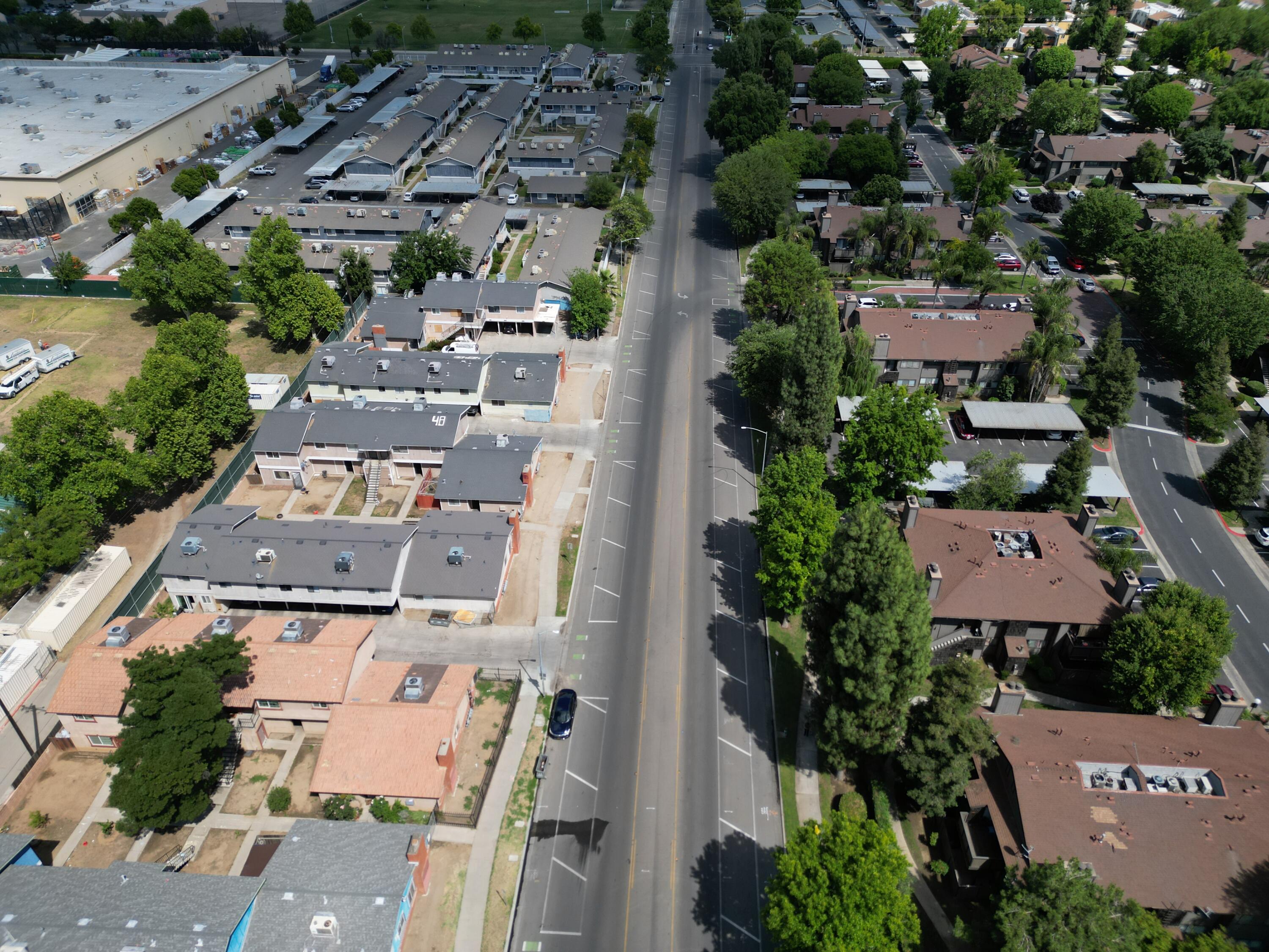 4833 E Lane Ave, Fresno, CA 93727