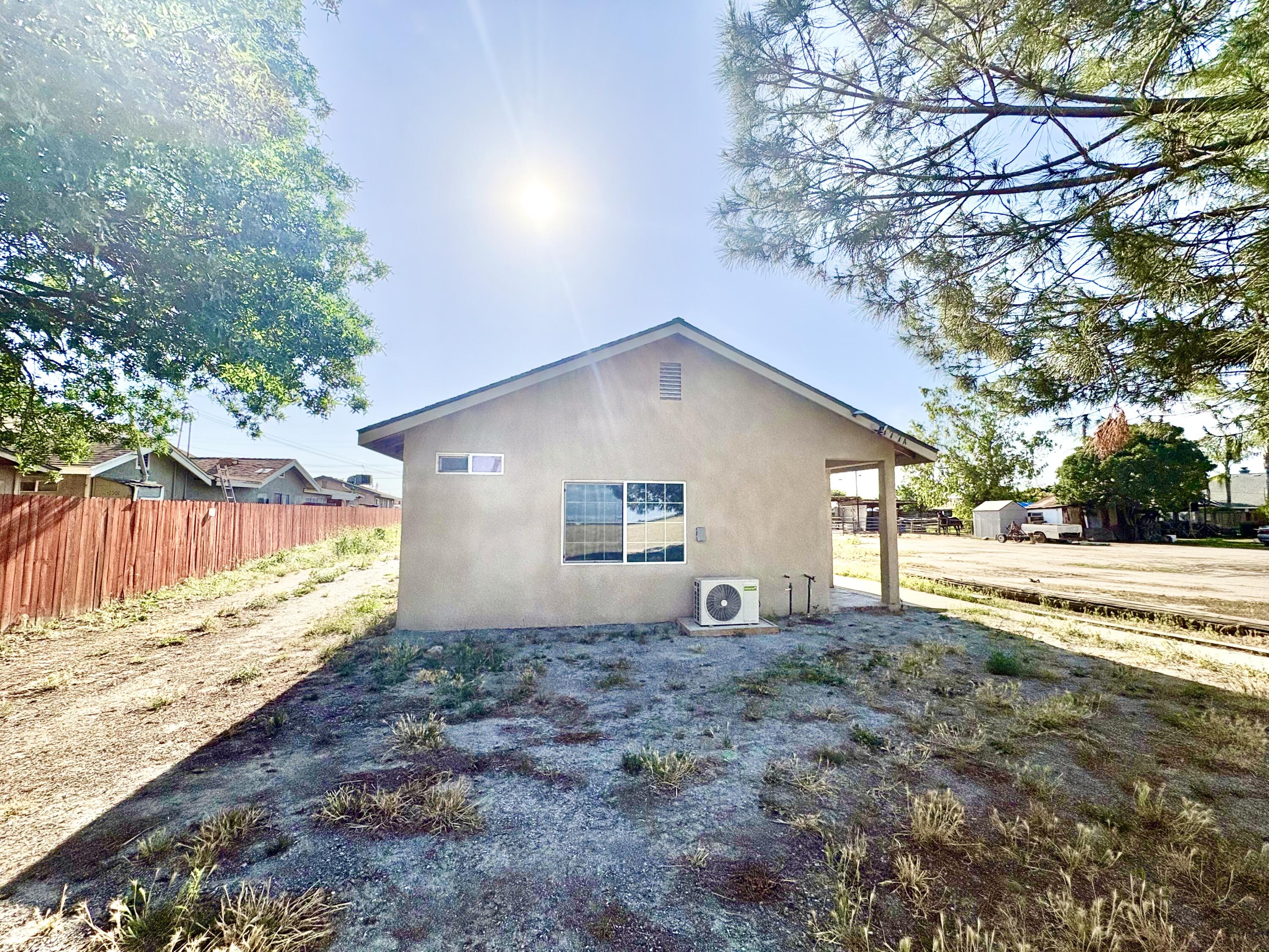 177 S Callison Rd, Tipton, CA 93272